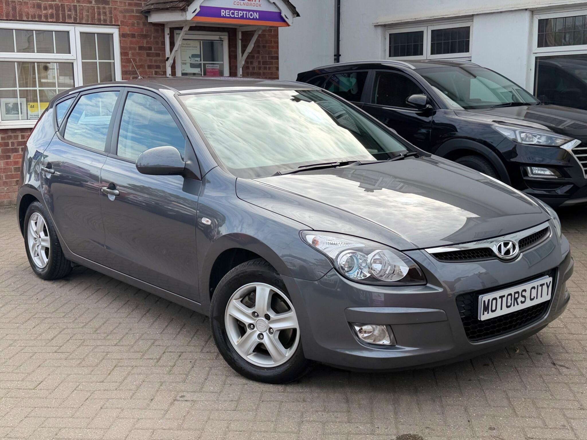 2010 Hyundai I30 in Grey for sale