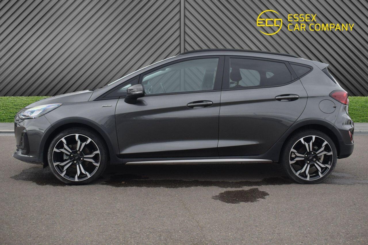 Ford Fiesta view 14