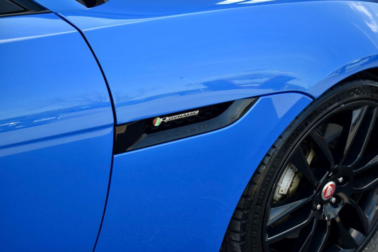 Jaguar F-Type view 42