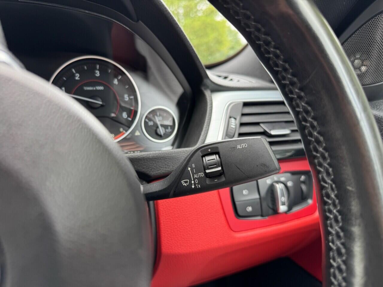 BMW 4 Series view 18