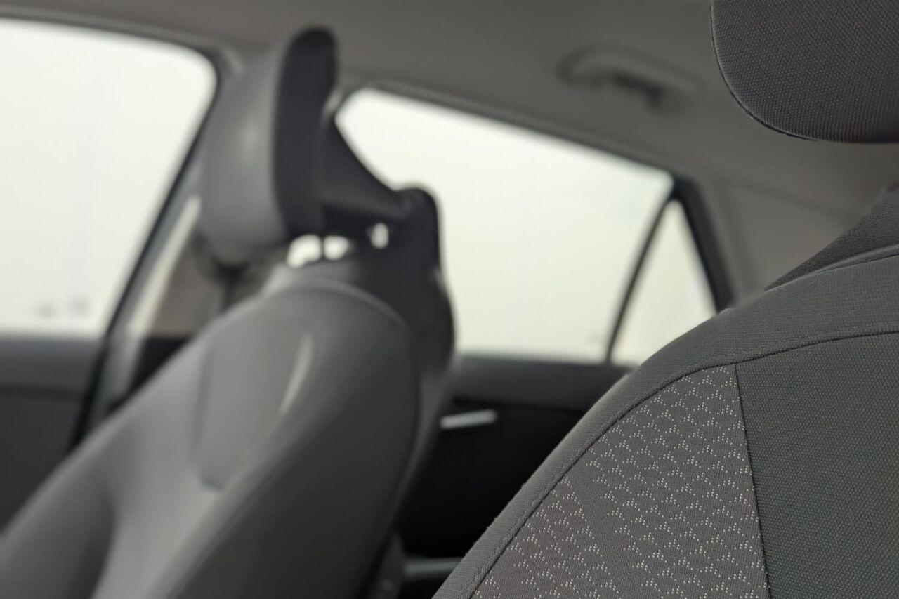 Kia Niro view 26