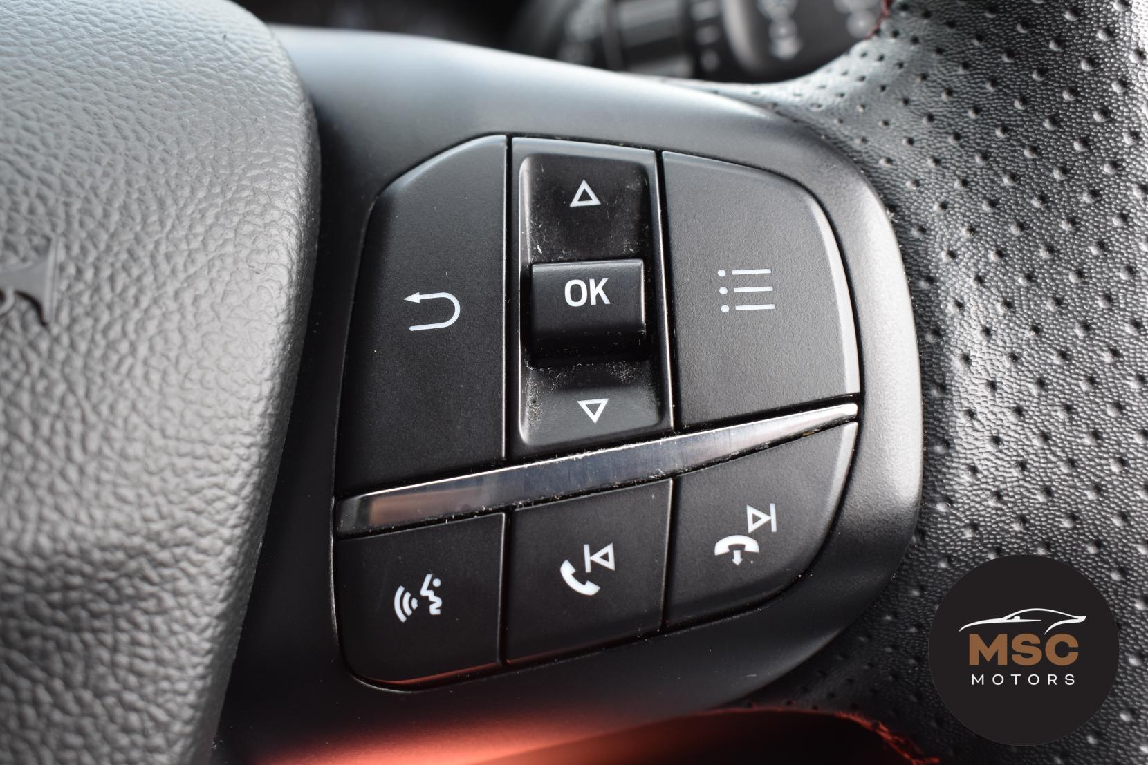 Ford Focus view 46