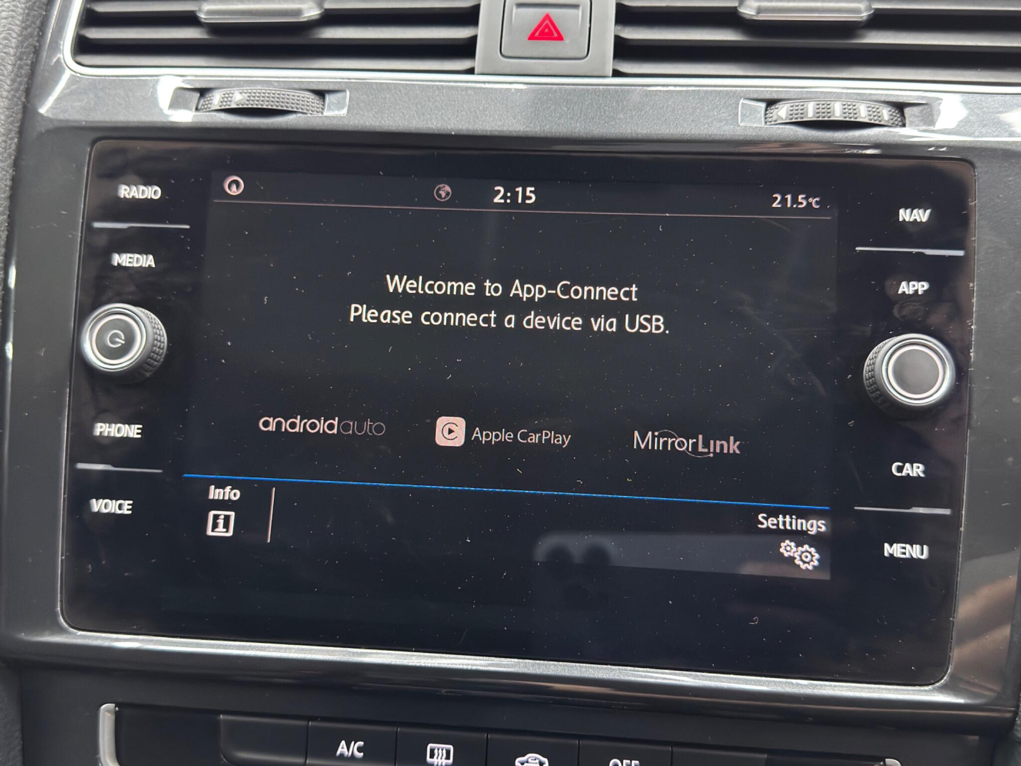 Volkswagen Golf view 31