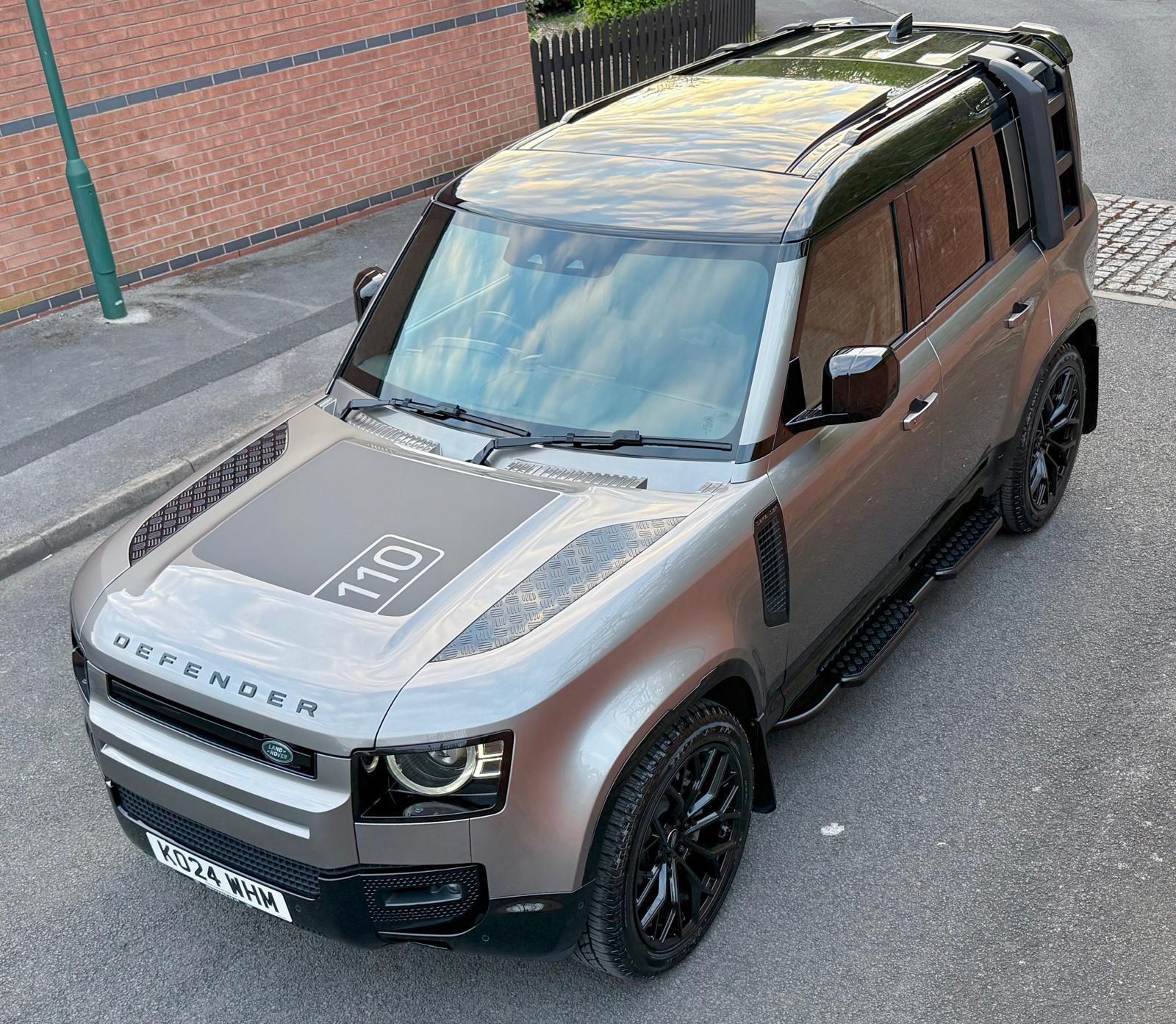 Land Rover Defender view 13