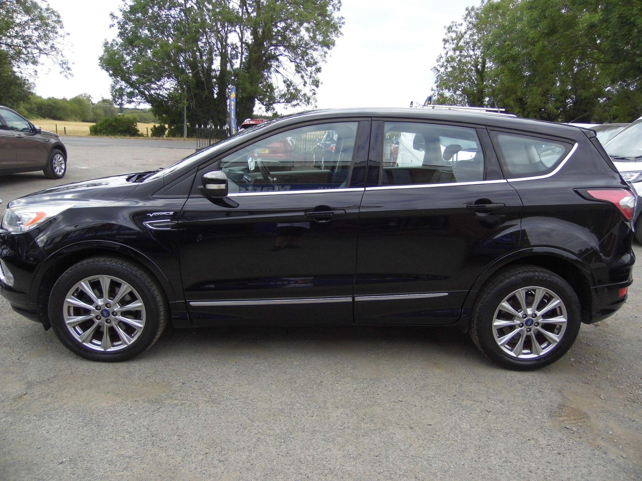 Ford Kuga view 5