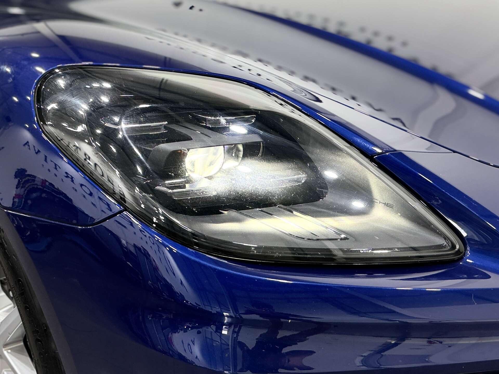 Porsche Panamera view 43