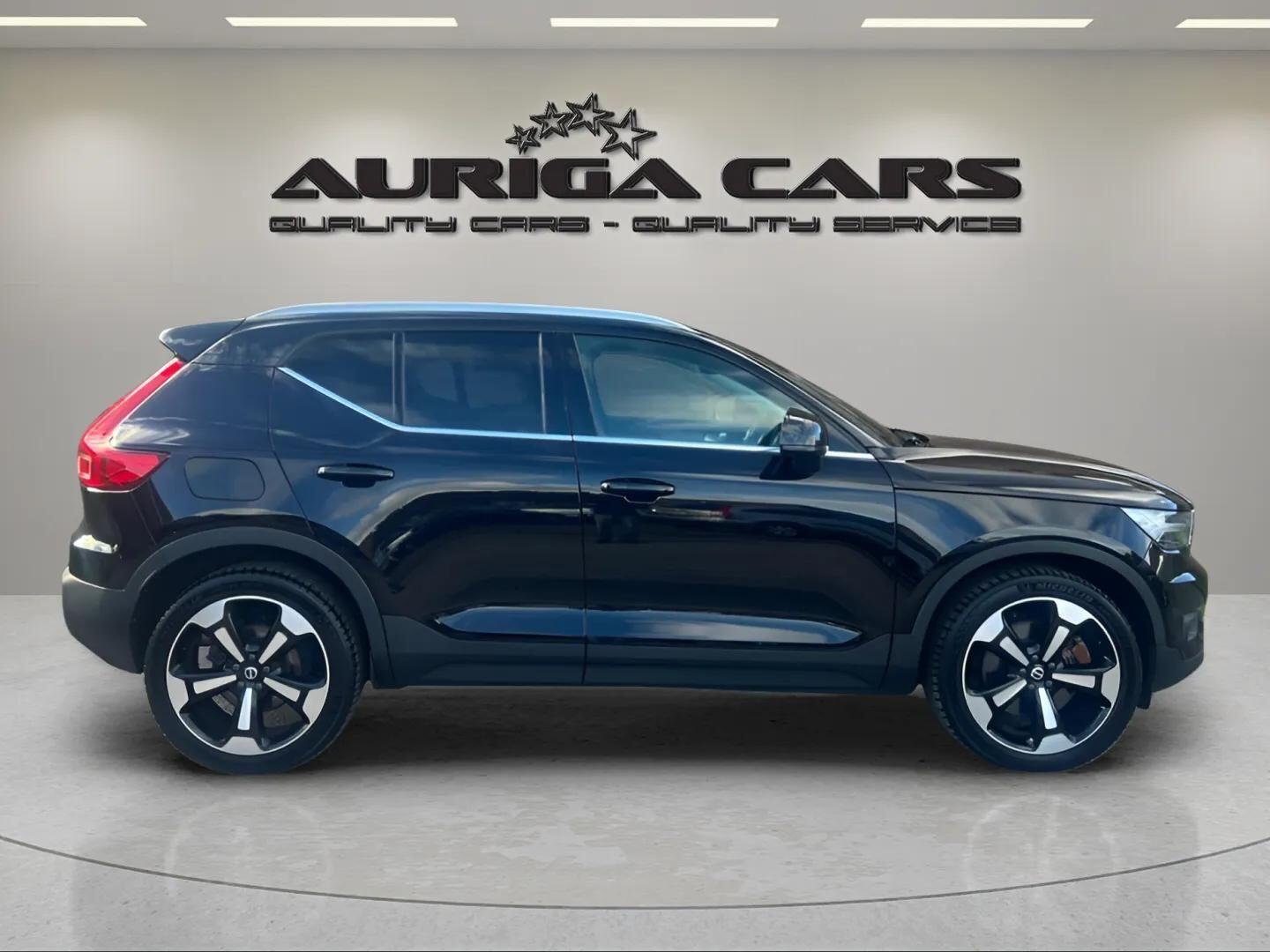 Volvo XC40 view 14