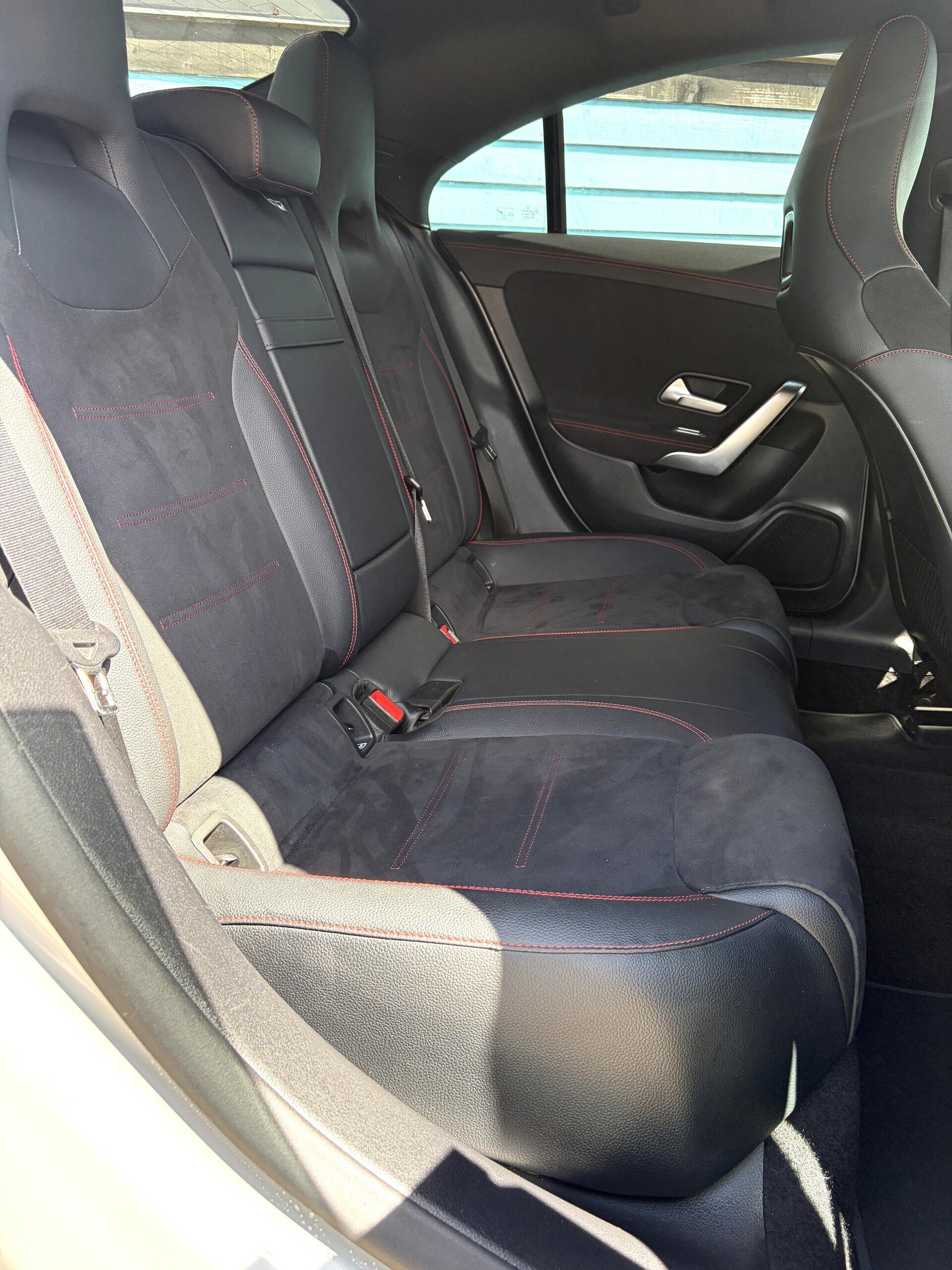 Mercedes-Benz Cla view 9