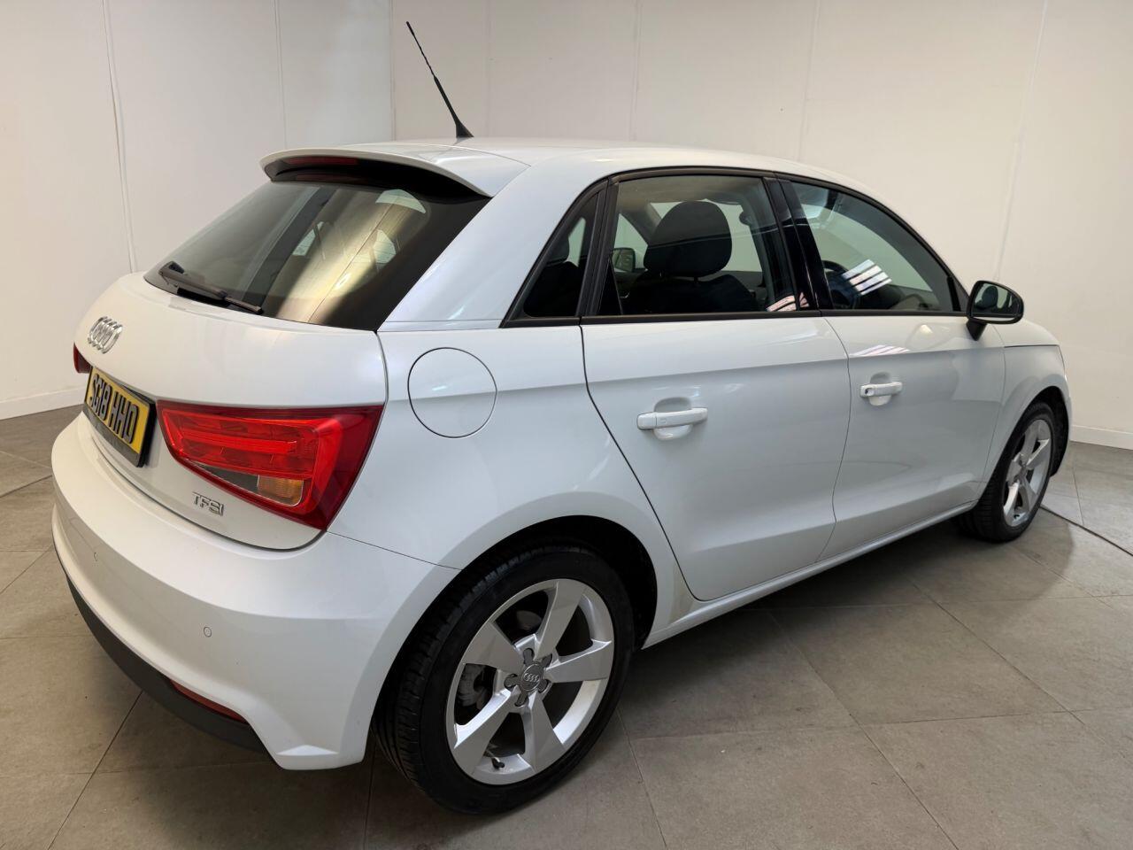 Audi A1 view 28