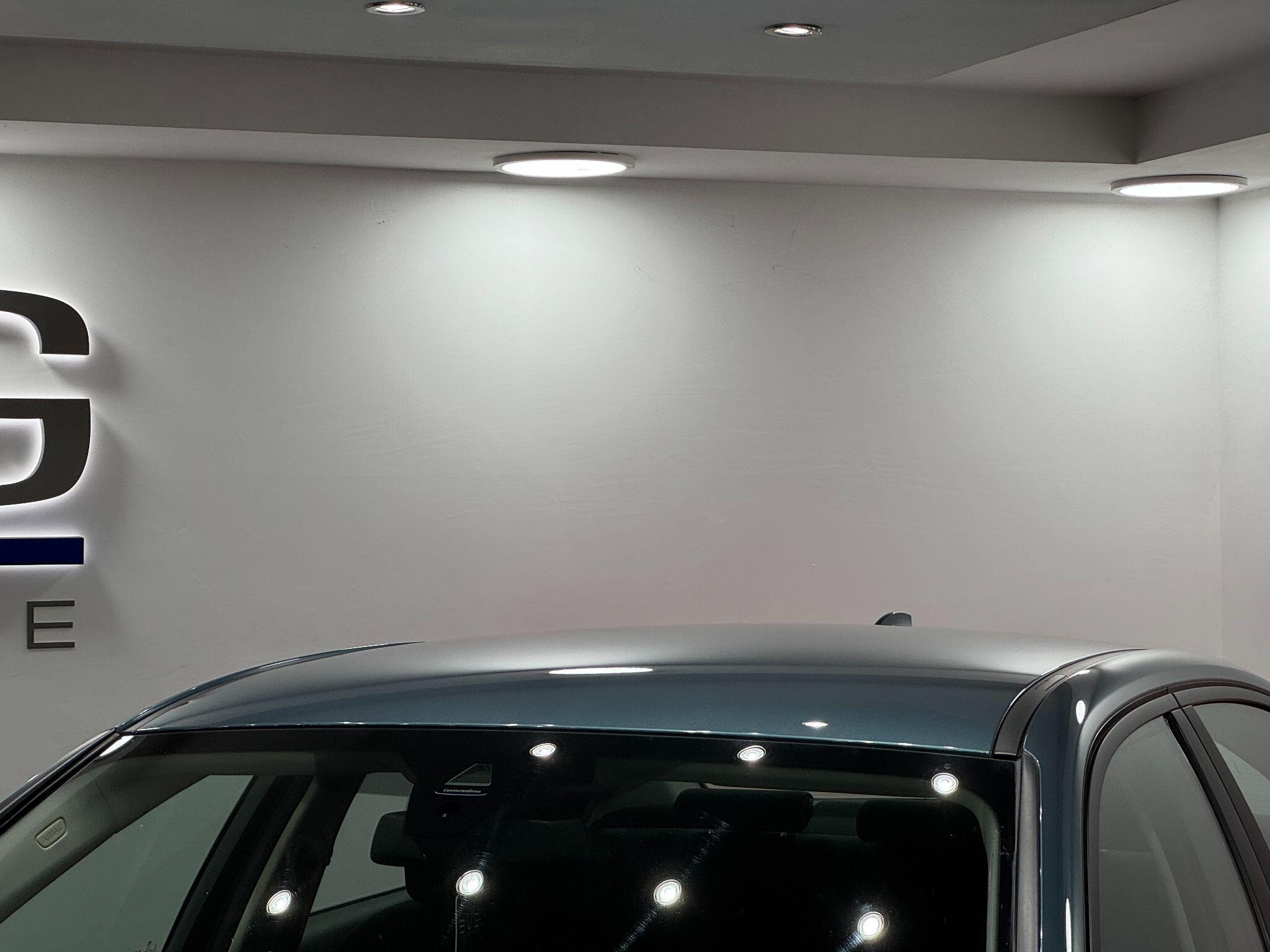 BMW 3 Series view 13