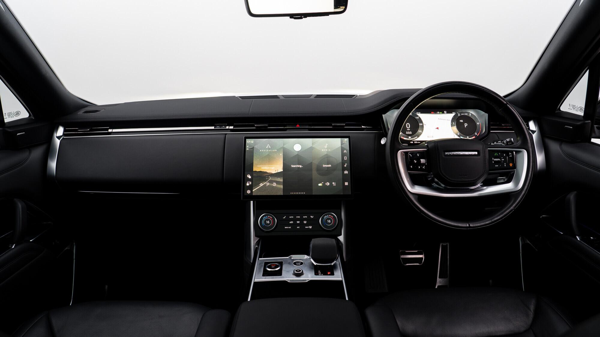 Land Rover Range Rover view 5