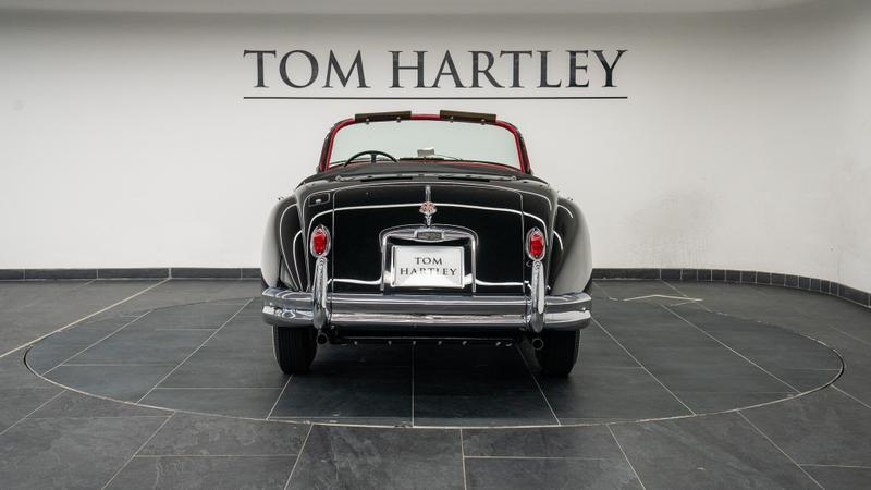 Jaguar XK150 view 6