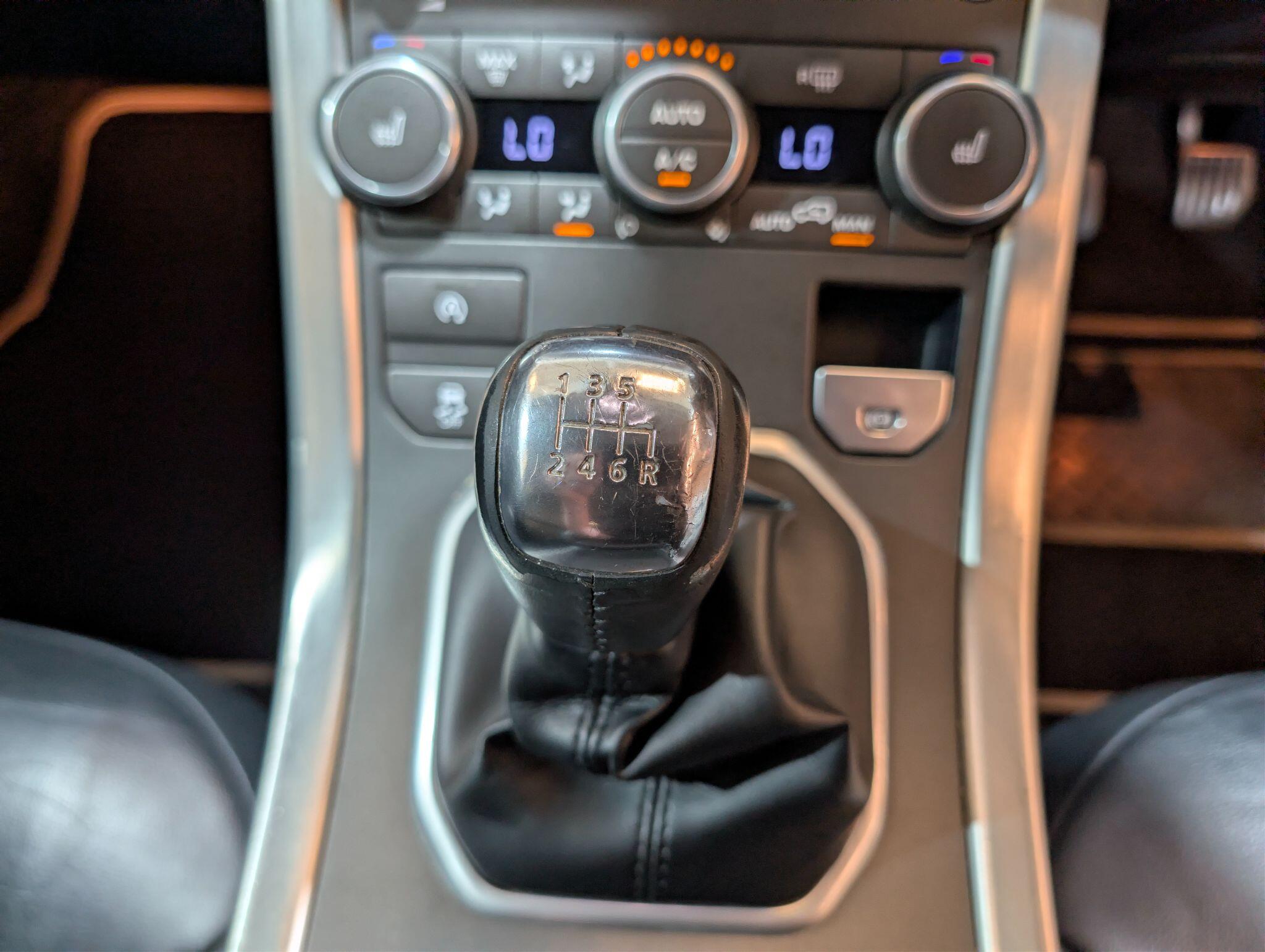 Land Rover Range Rover Evoque view 39