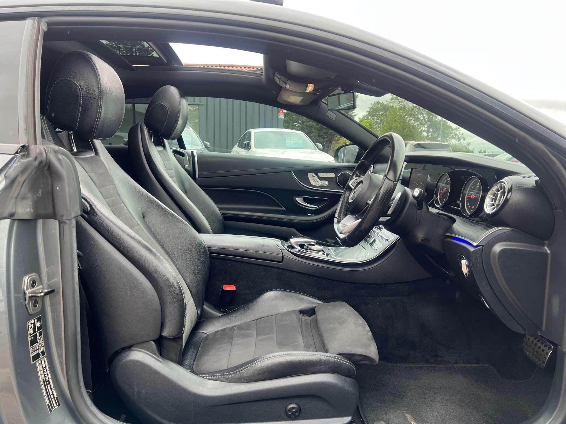 Mercedes-Benz E-Class view 17