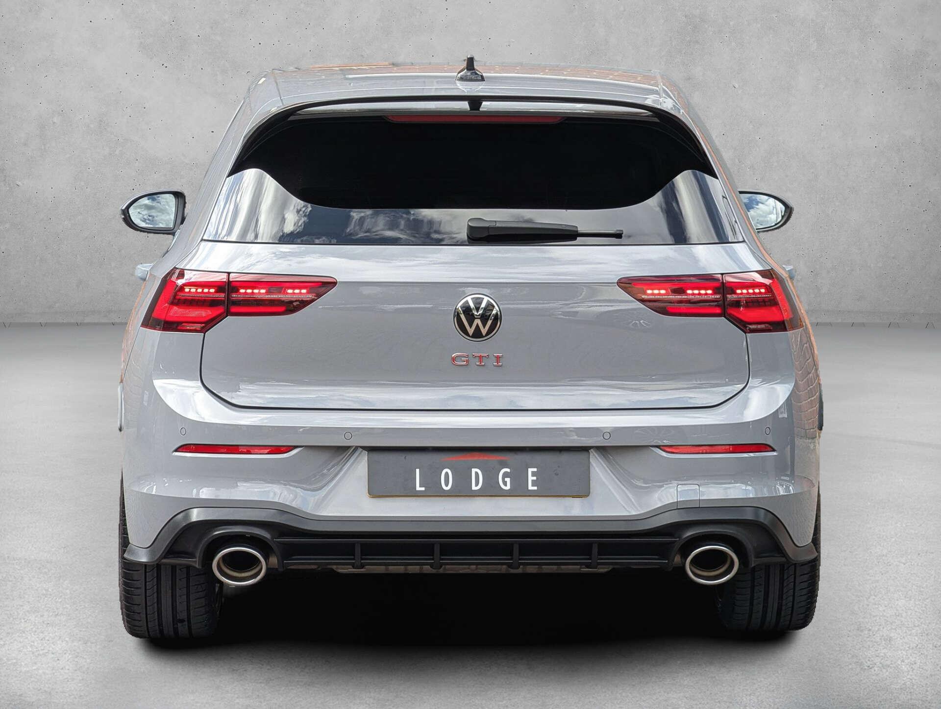 Volkswagen Golf view 6