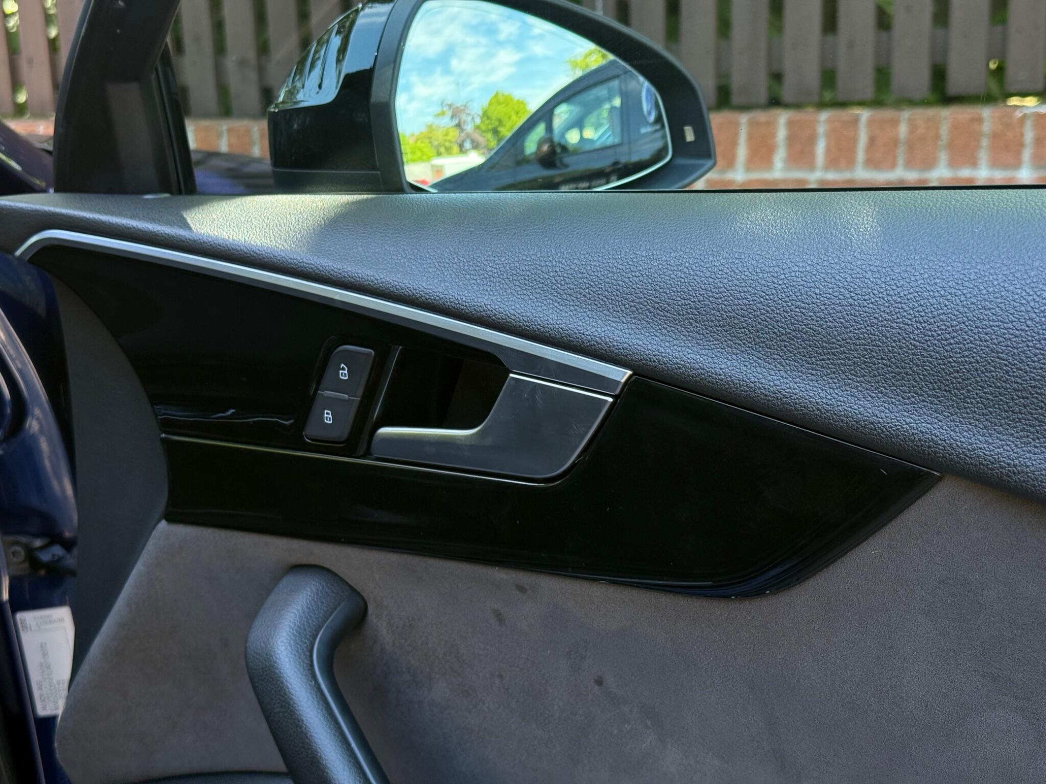 Audi A4 view 25