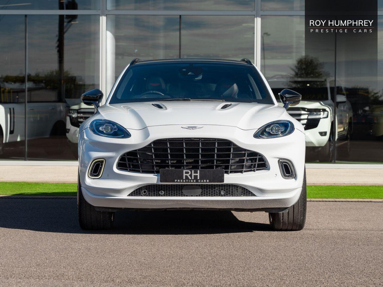 Aston Martin DBX view 4