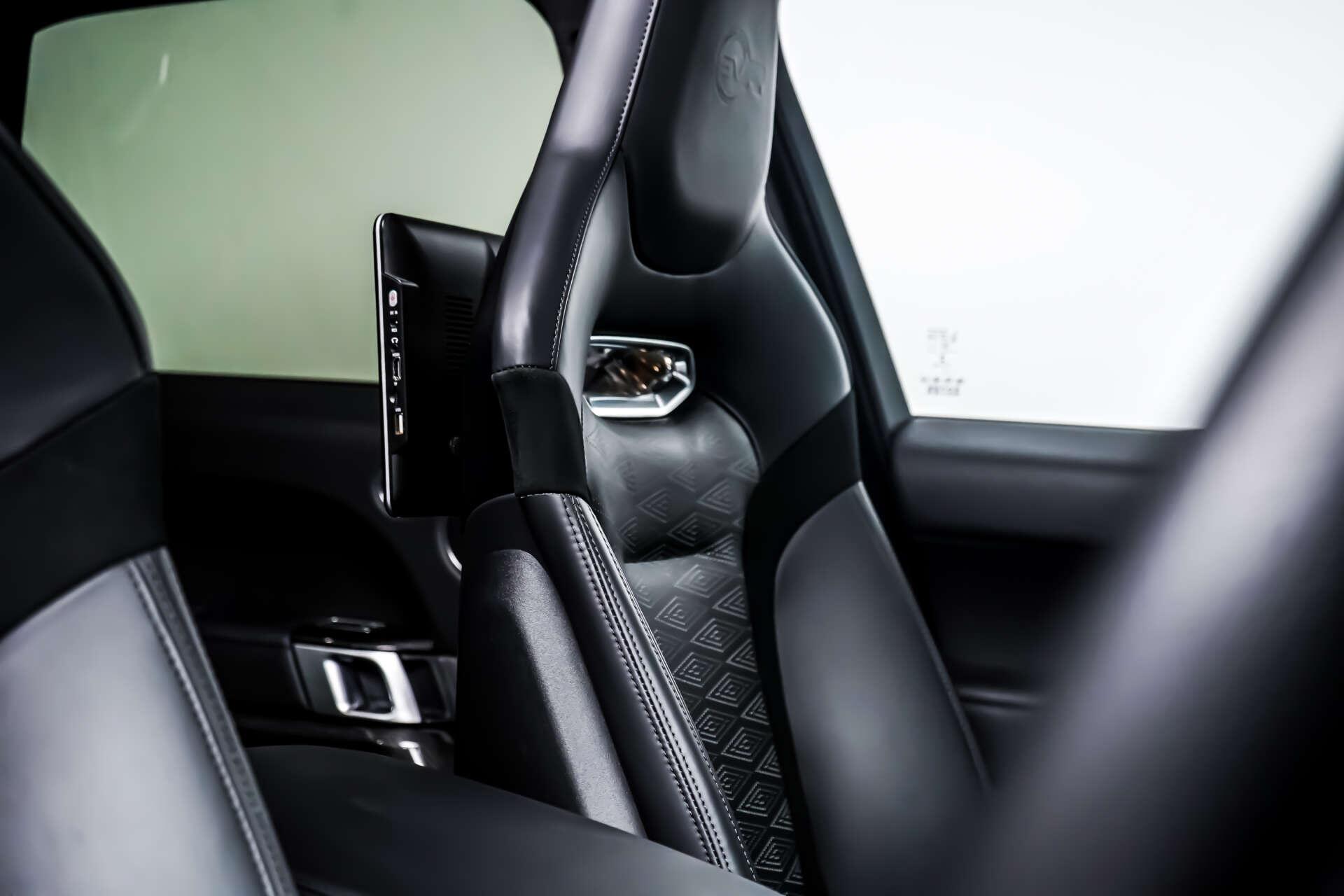 Land Rover Range Rover Sport view 11