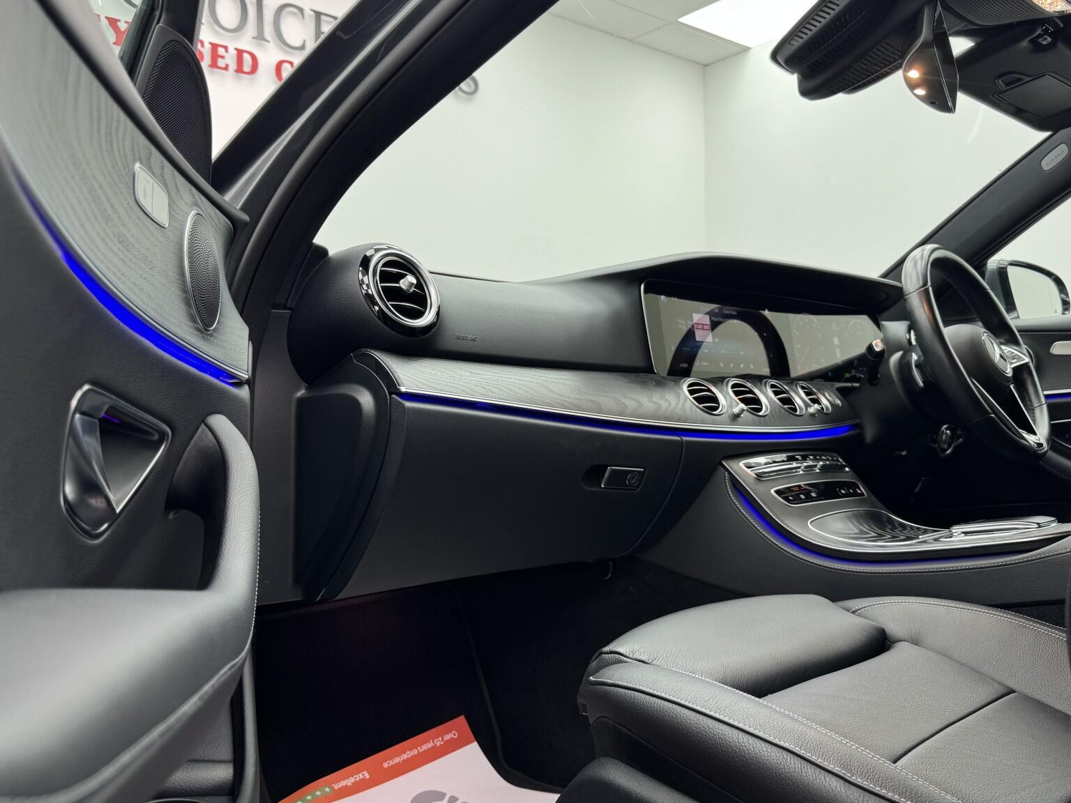 Mercedes-Benz E-Class view 25