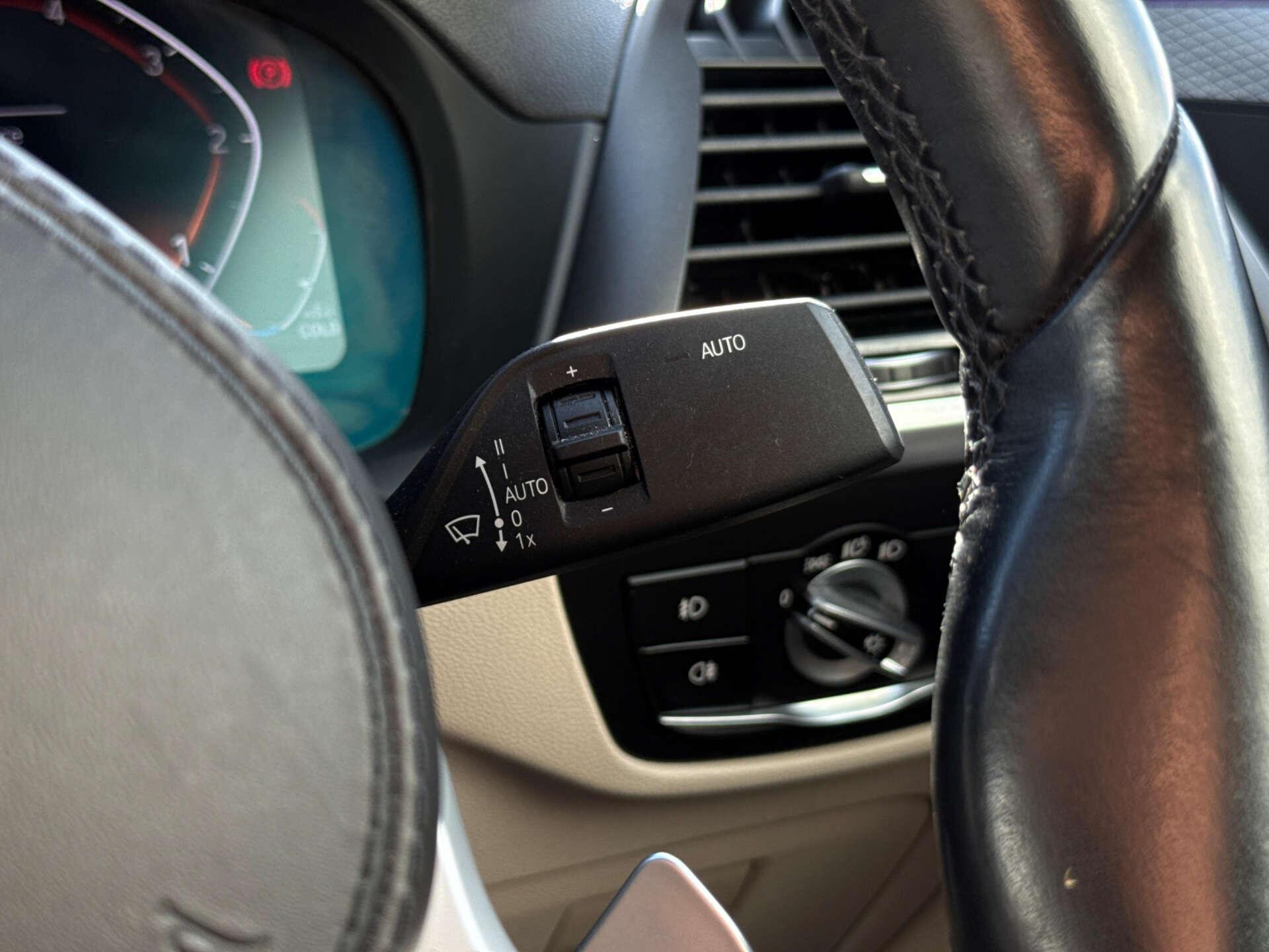 BMW X4 view 55