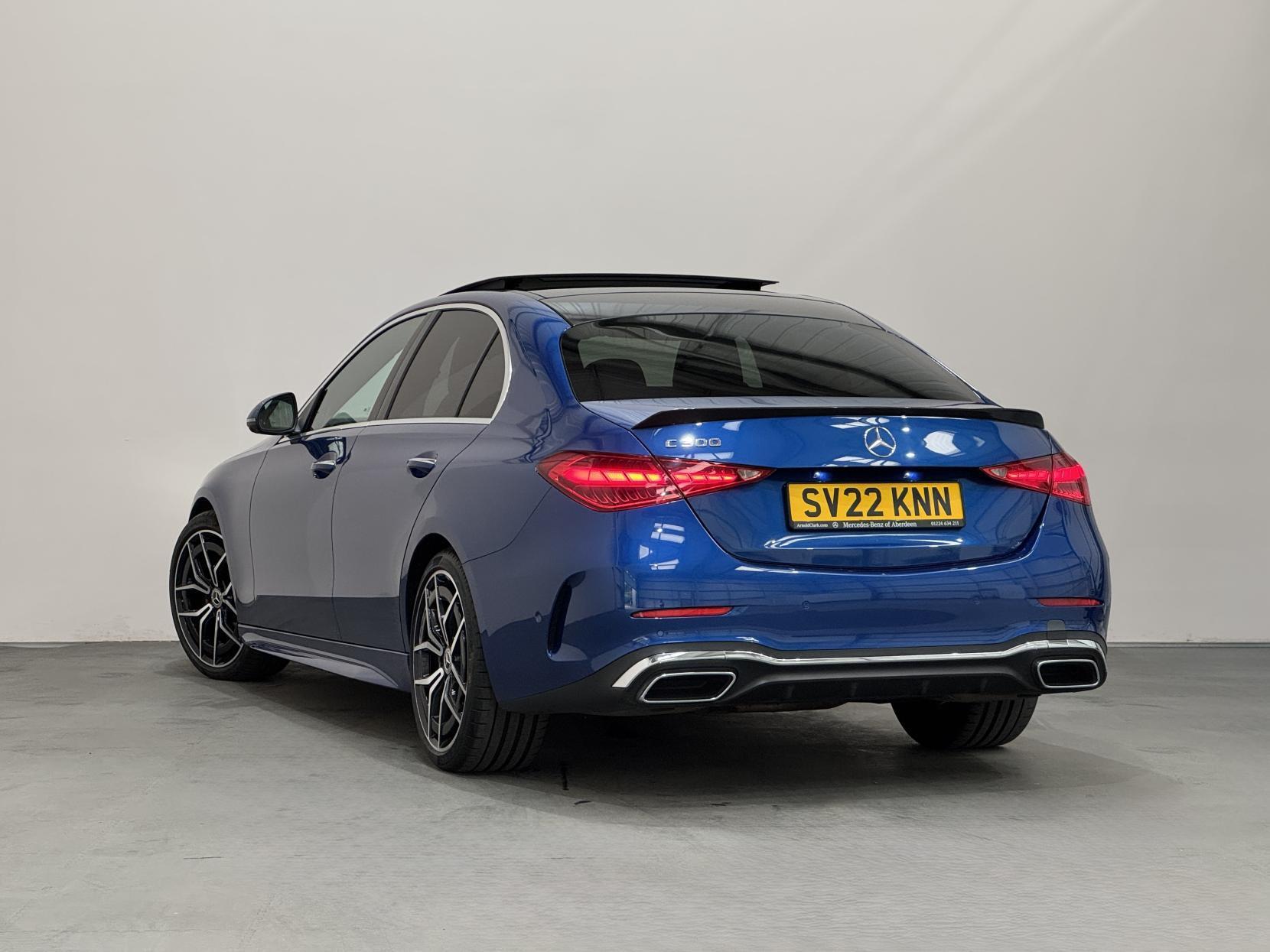 Mercedes-Benz C Class view 10