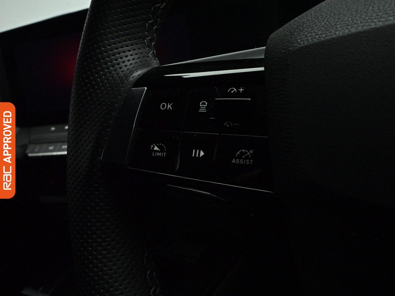 Vauxhall Astra view 22