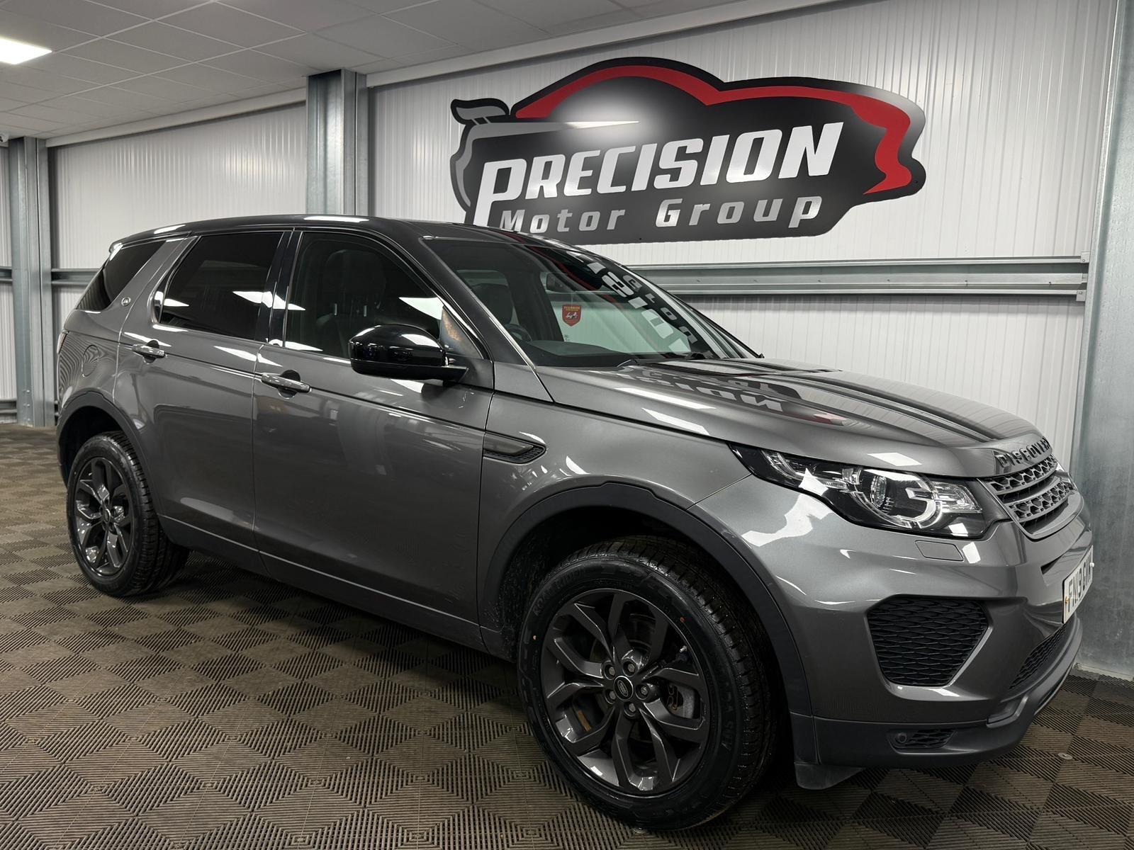 Land Rover Discovery Sport view 2