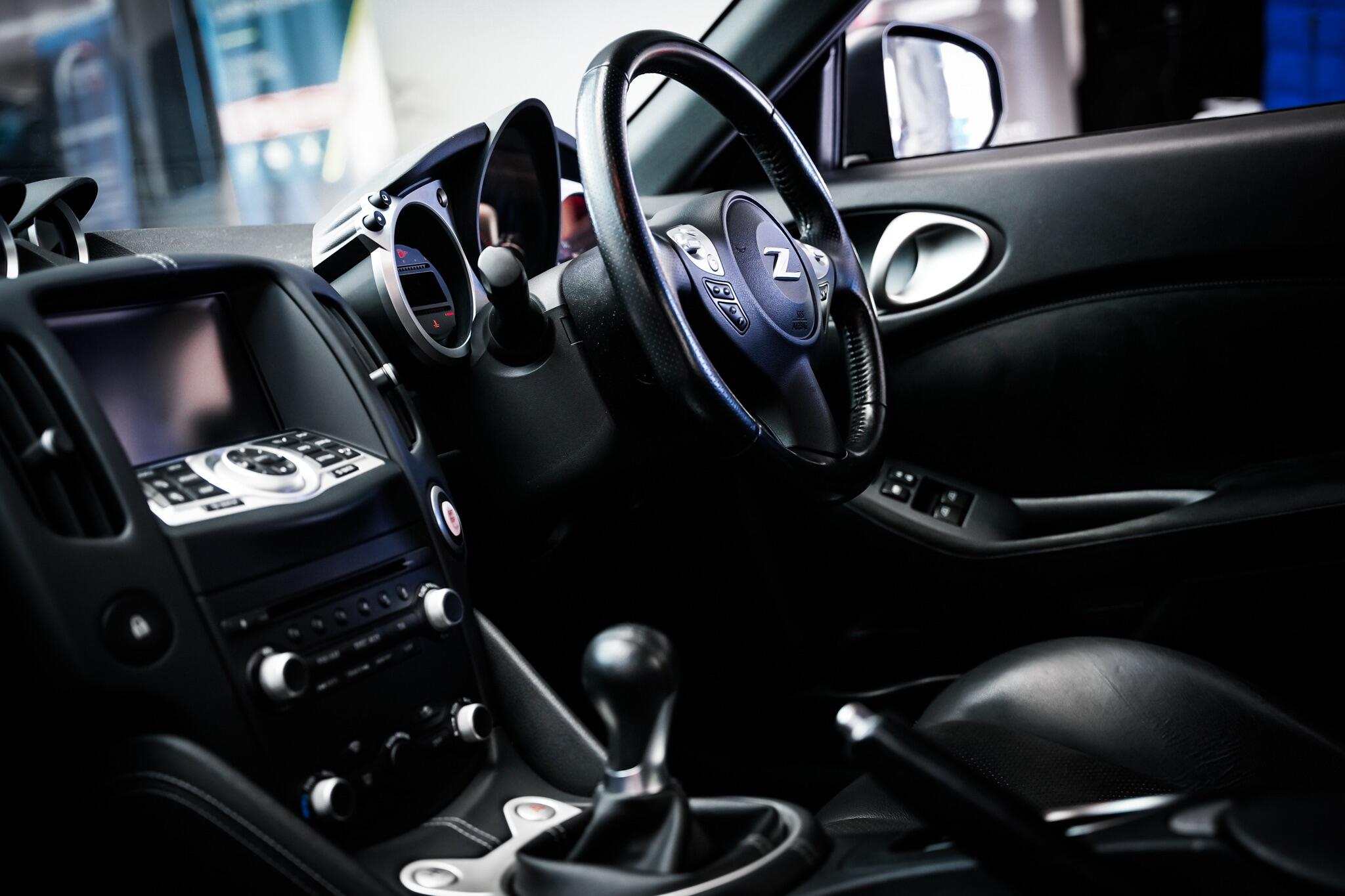 Nissan 370z view 3