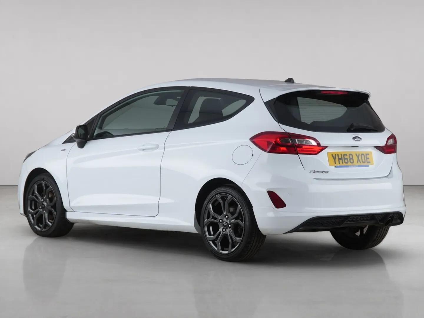 Ford Fiesta view 6