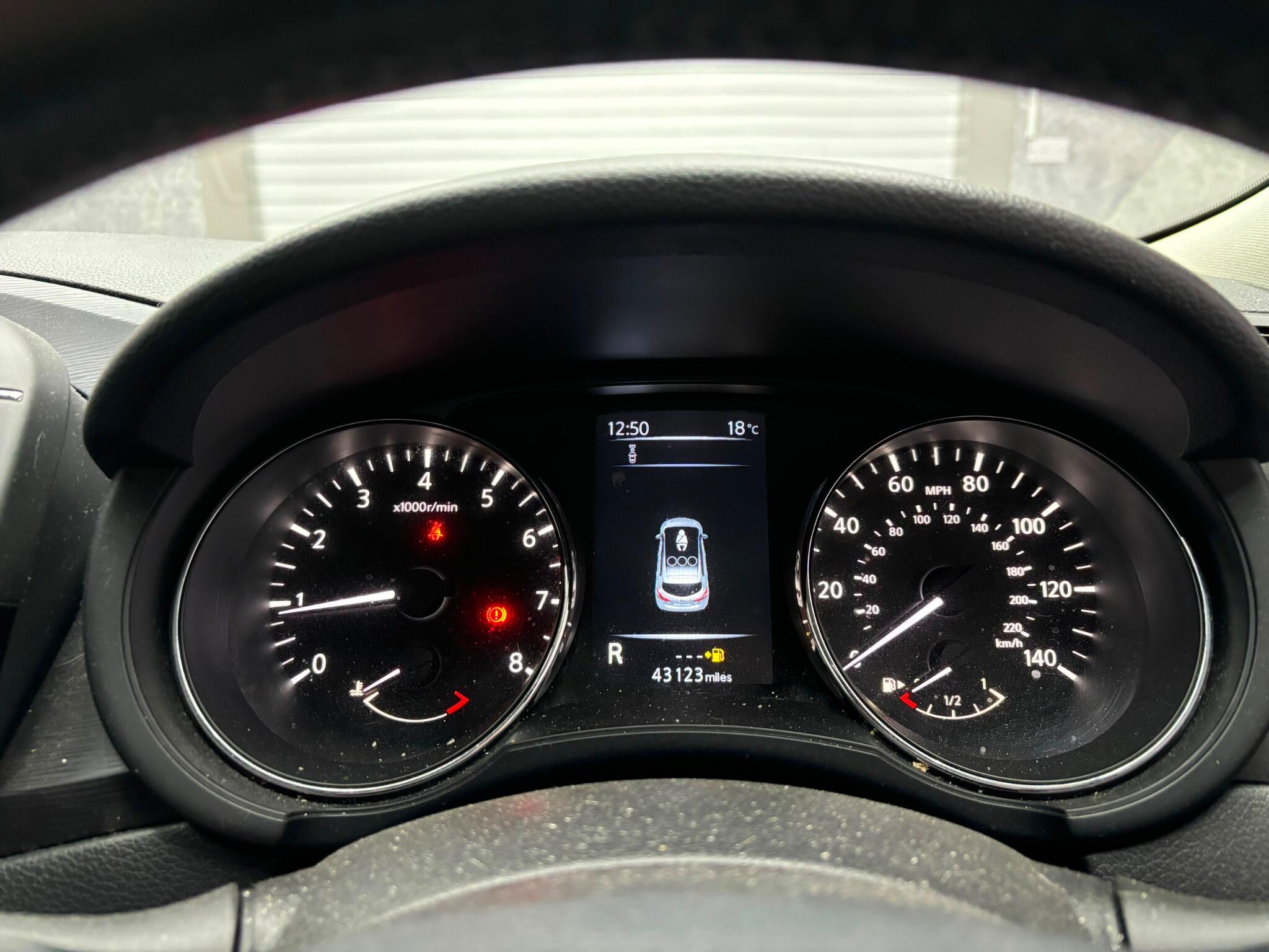 Nissan Pulsar view 18