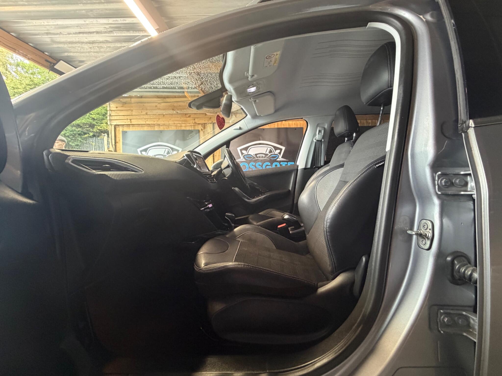 Peugeot 2008 view 26