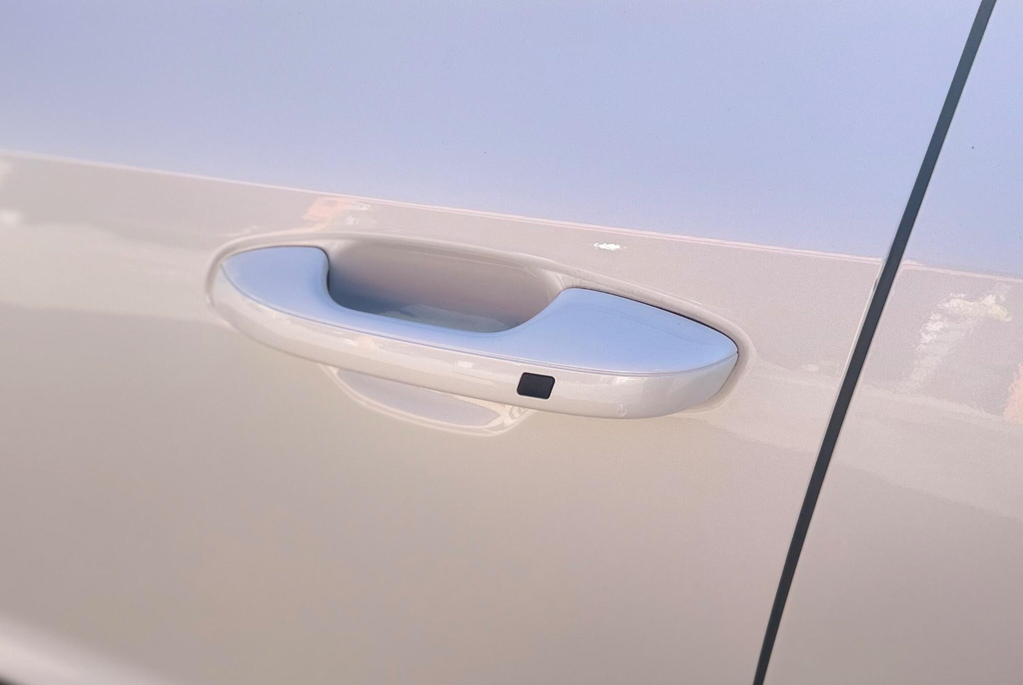 Kia Niro view 28