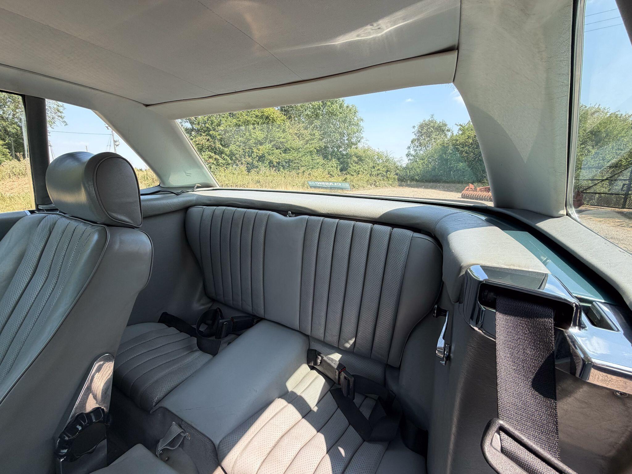Mercedes-Benz SL view 14