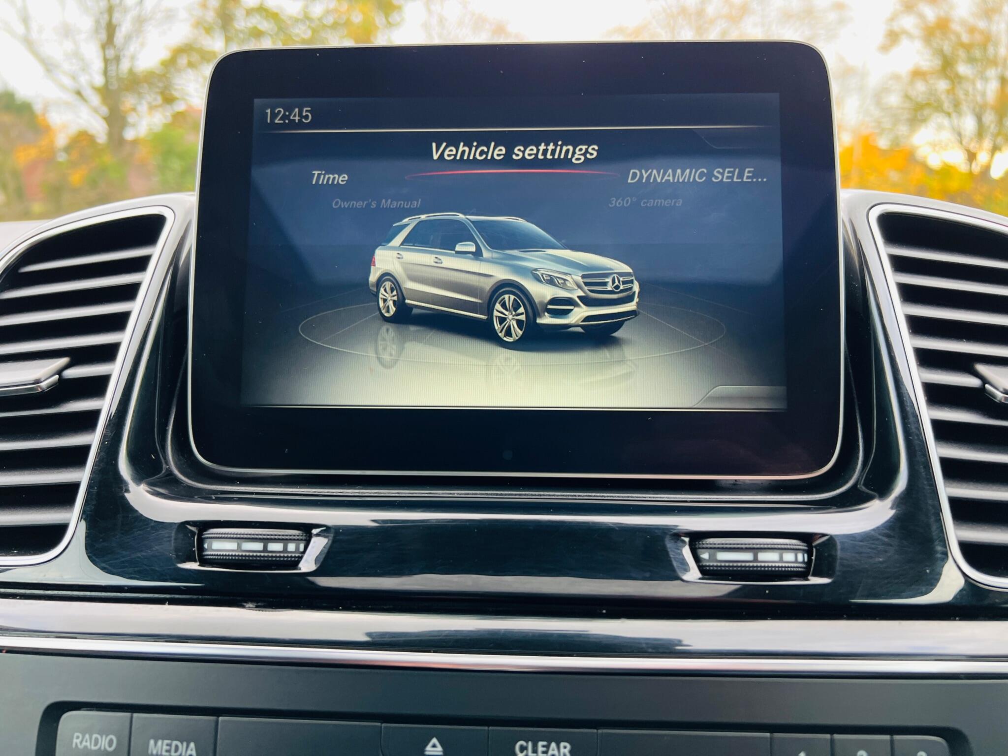 2017 Mercedes-Benz GLE image 44