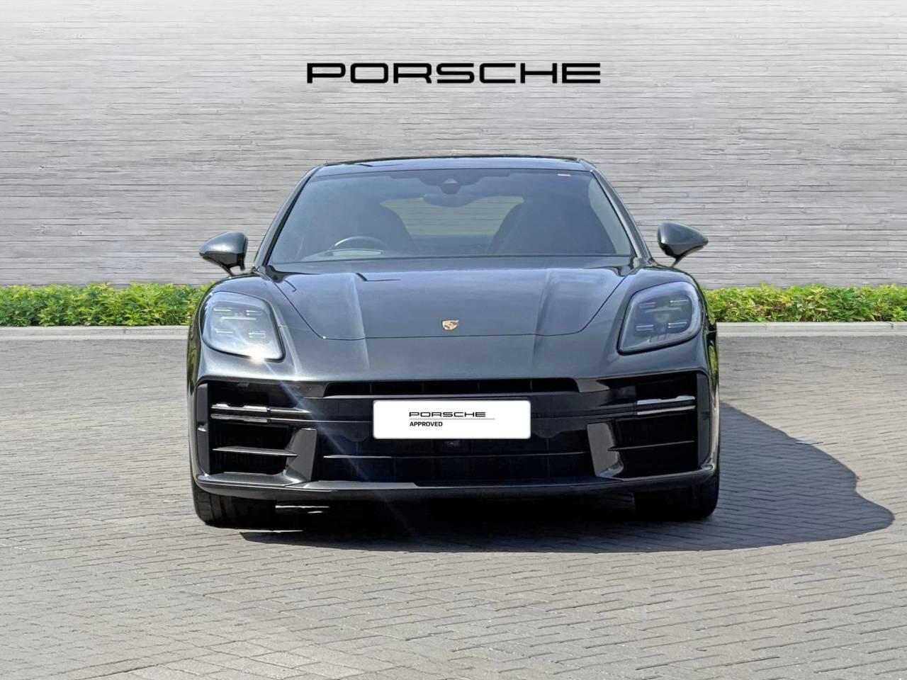 Porsche Panamera view 7