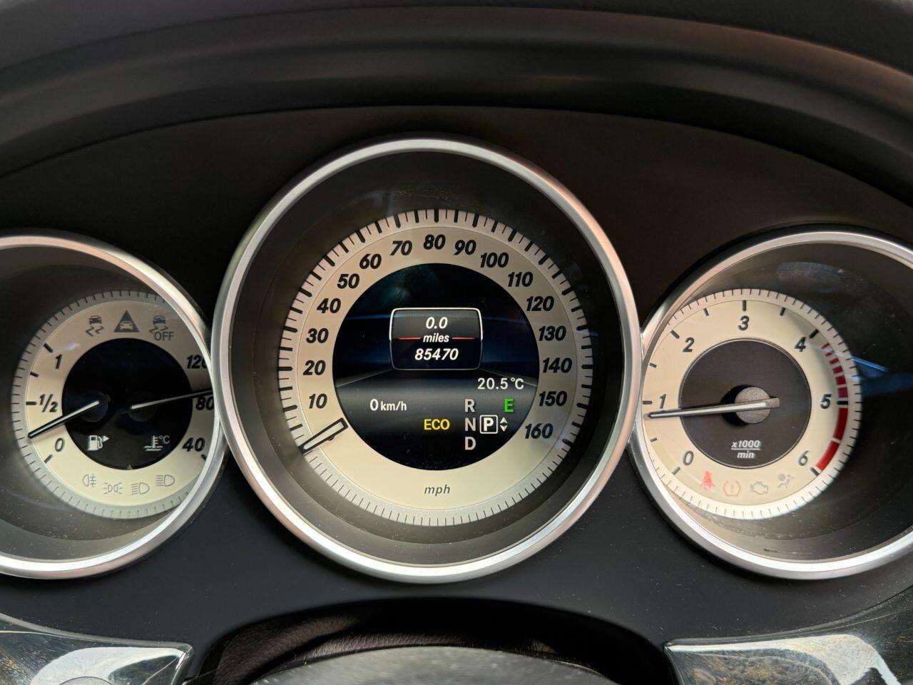 Mercedes-Benz CLS view 17