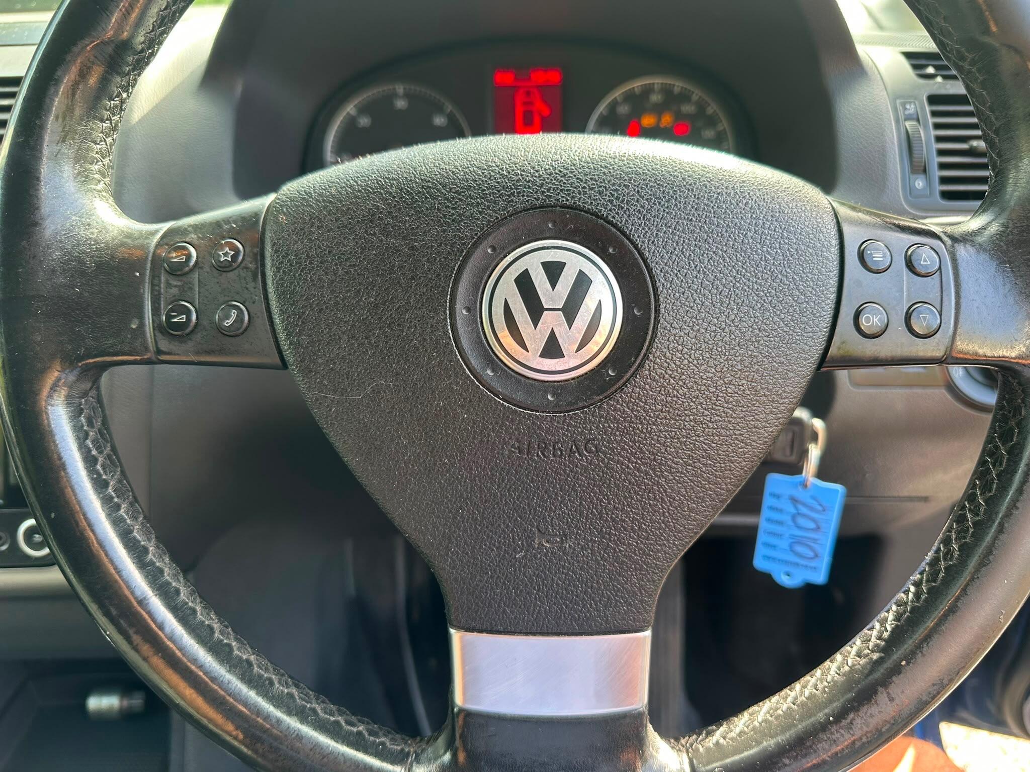Volkswagen Touran view 37
