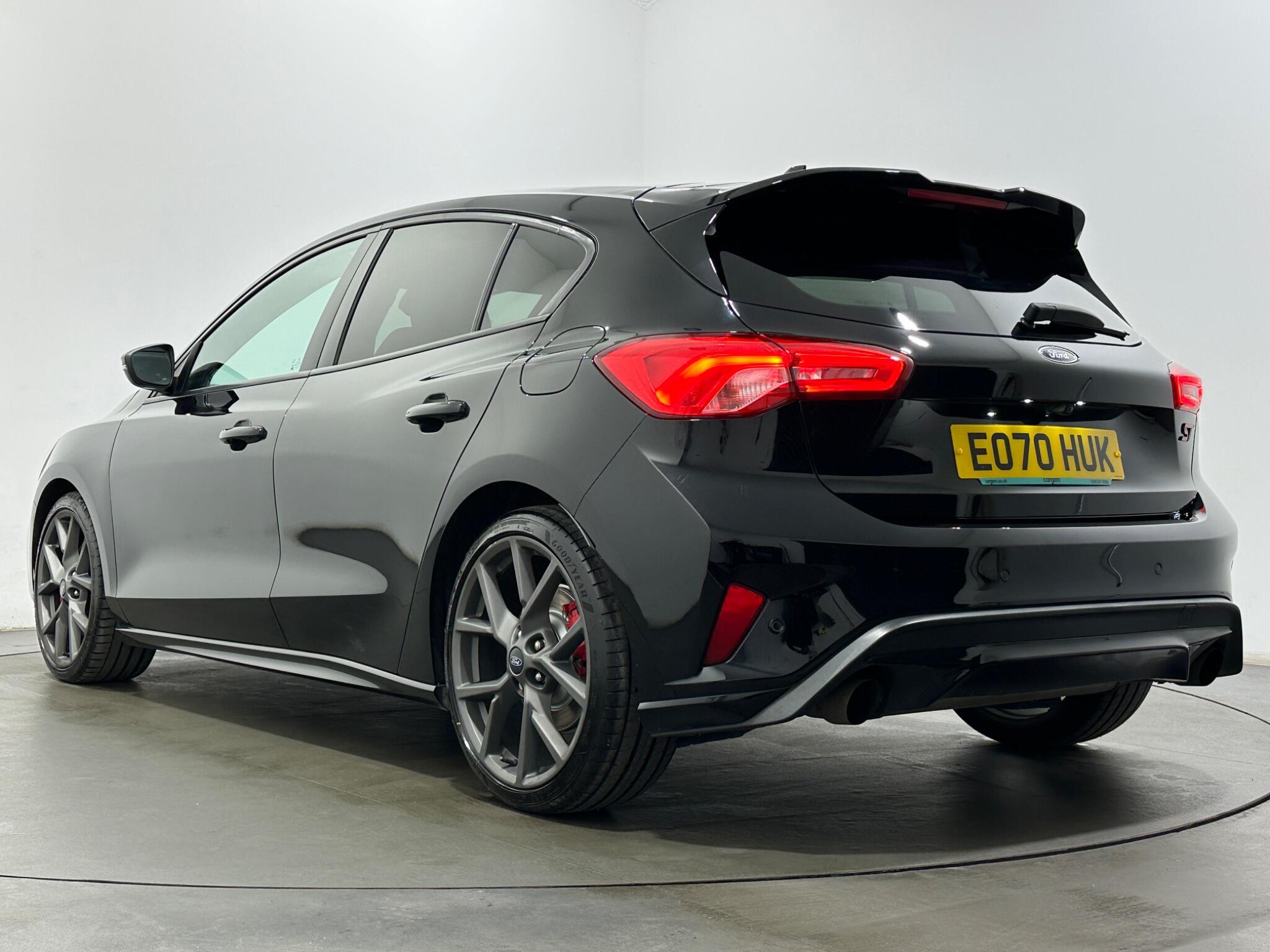 Ford Focus view 47