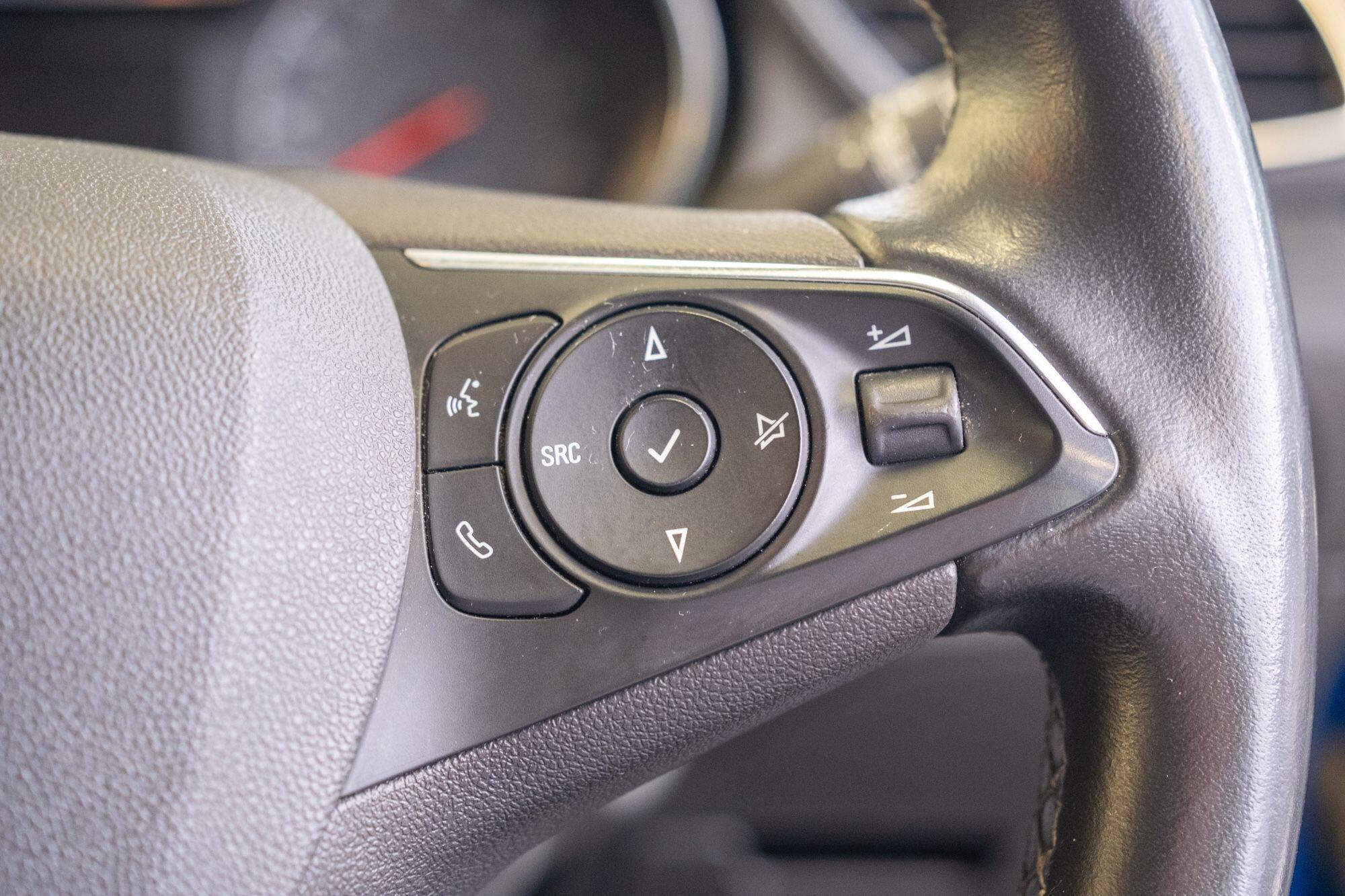 Vauxhall Grandland X view 31
