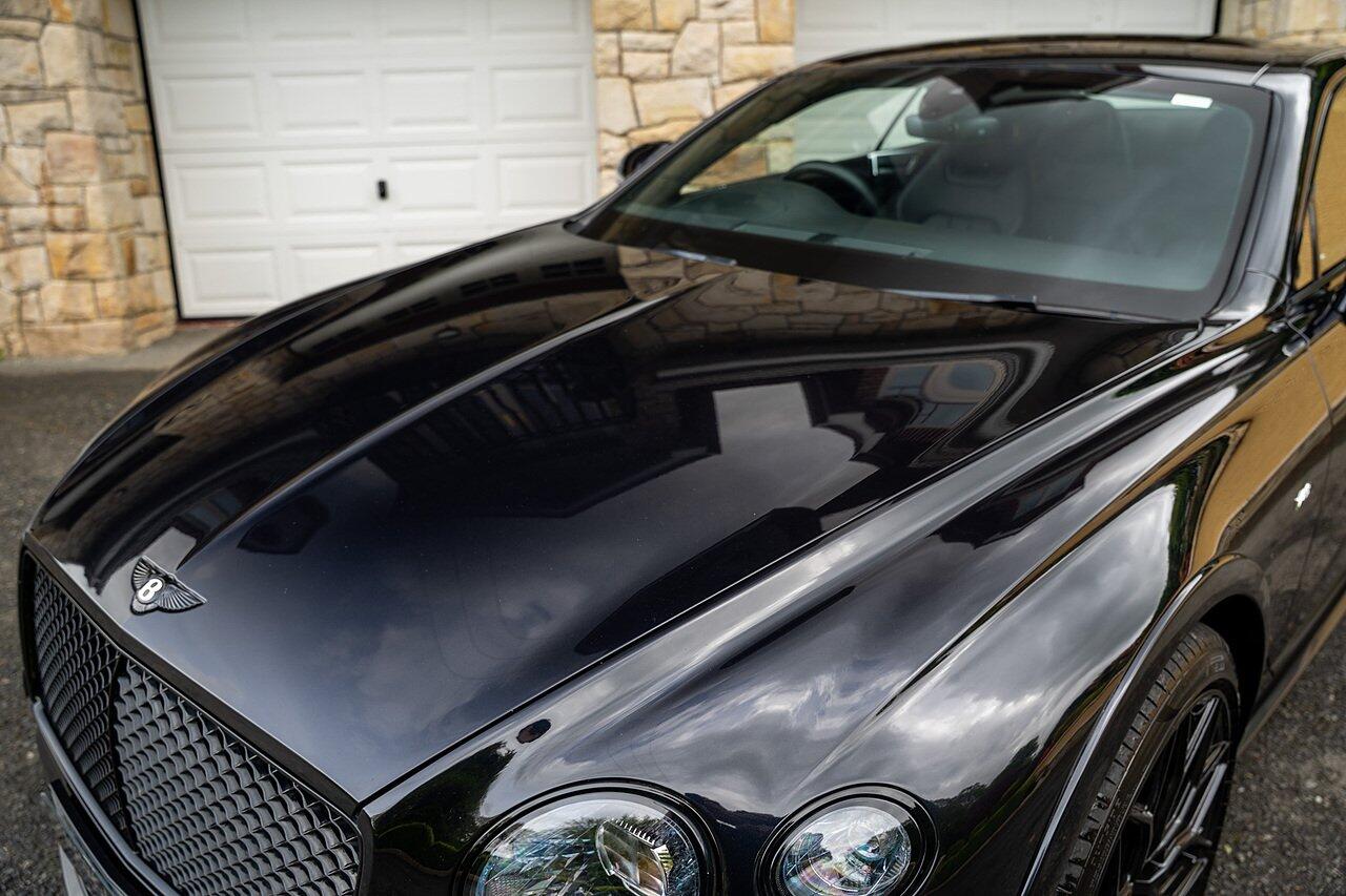 Bentley Continental view 40