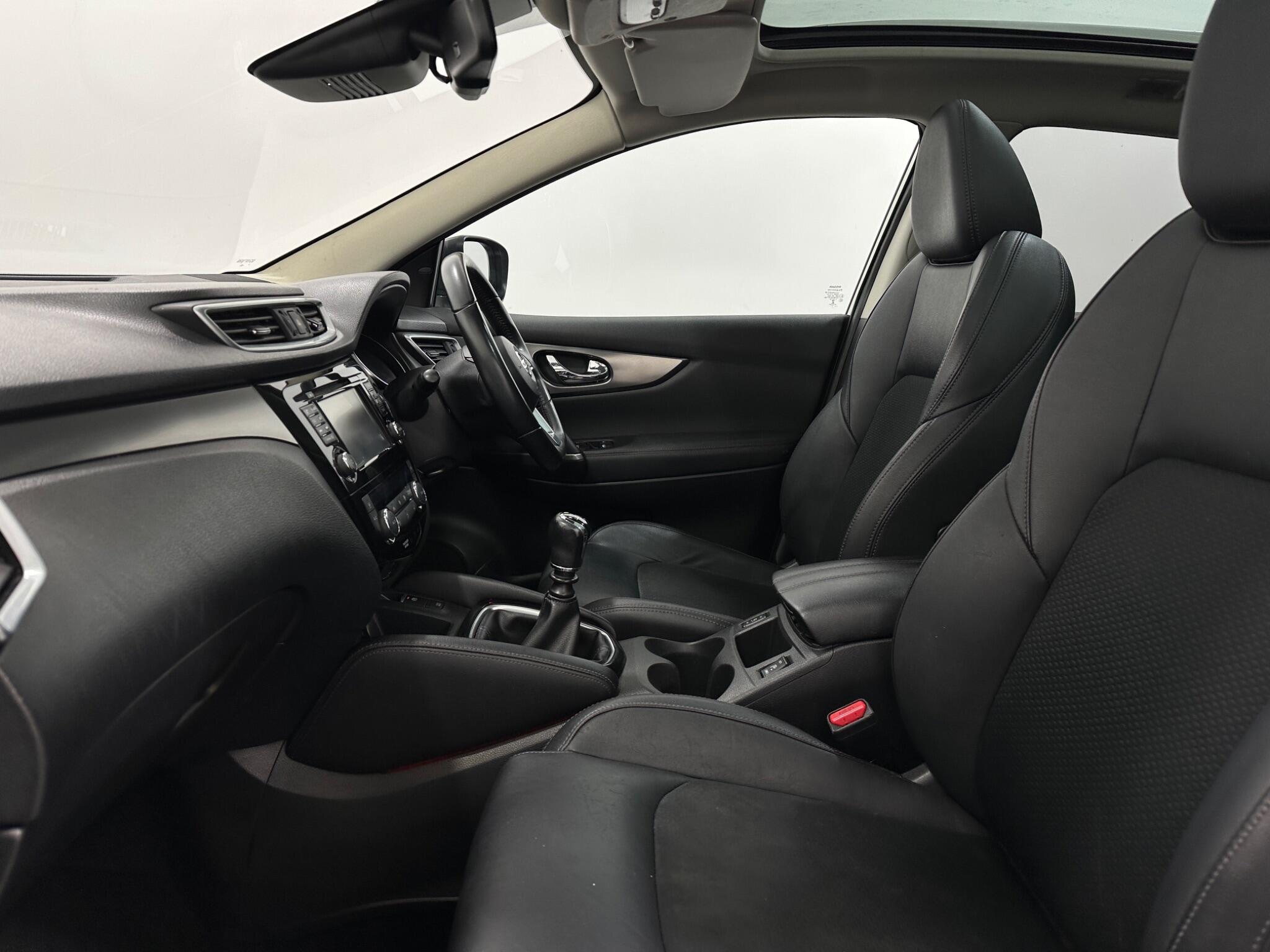 Nissan Qashqai view 35