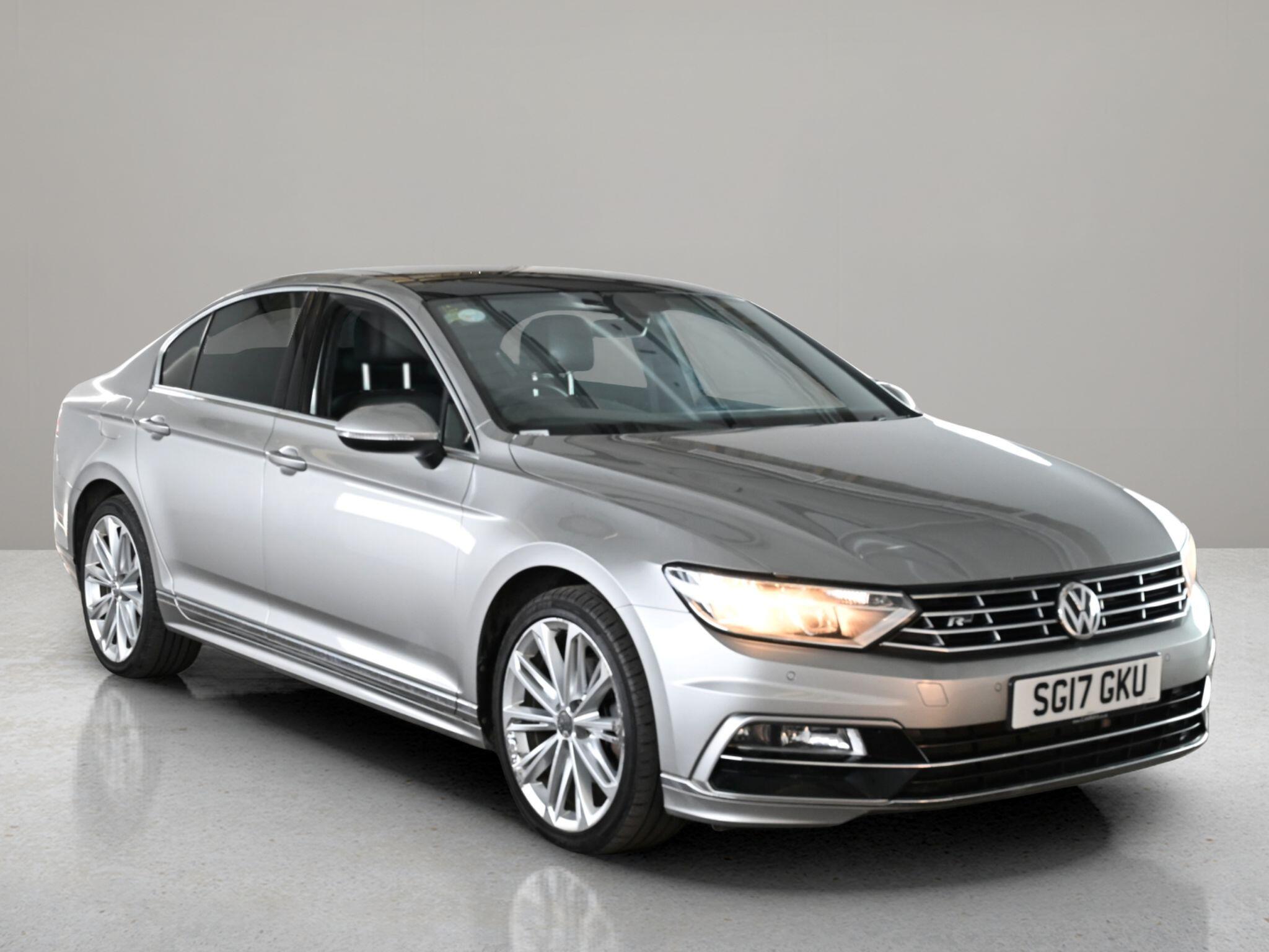 Volkswagen Passat view 5