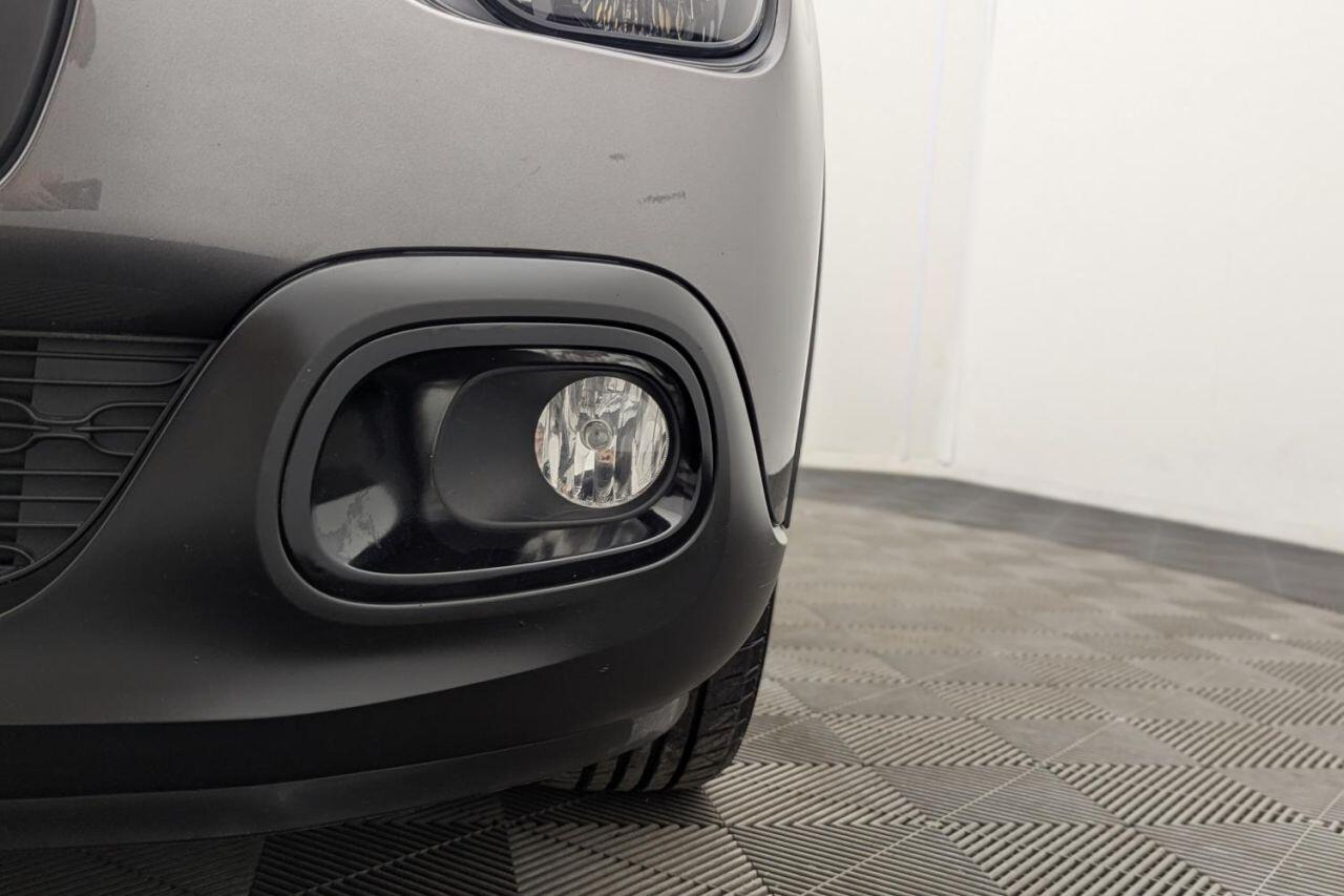 Citroen C3 view 44
