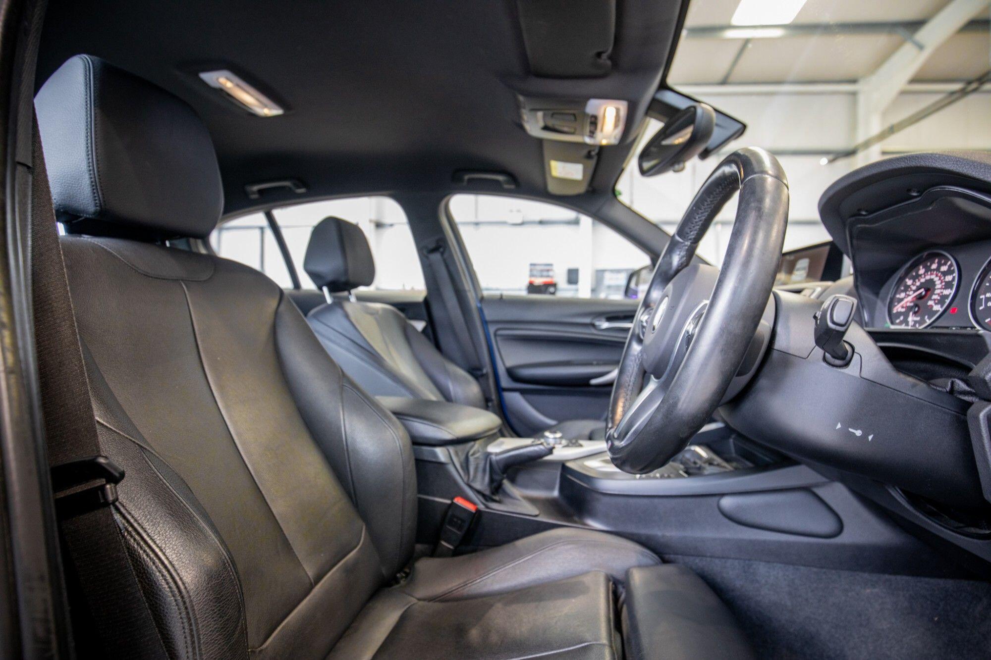 BMW 1 Series view 3