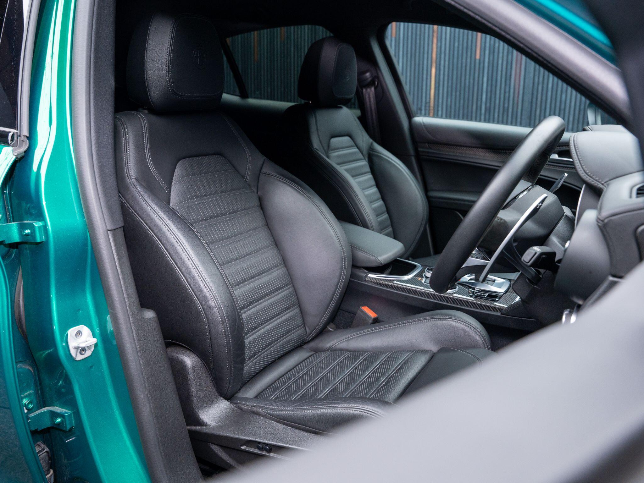Alfa Romeo Stelvio view 44