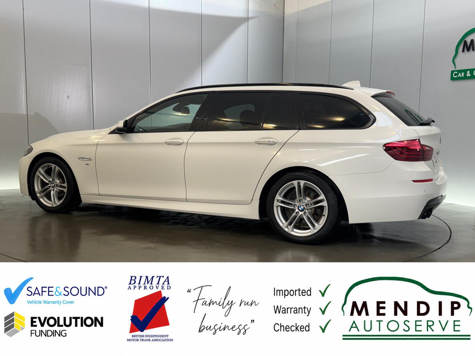 BMW 5 Series view 10