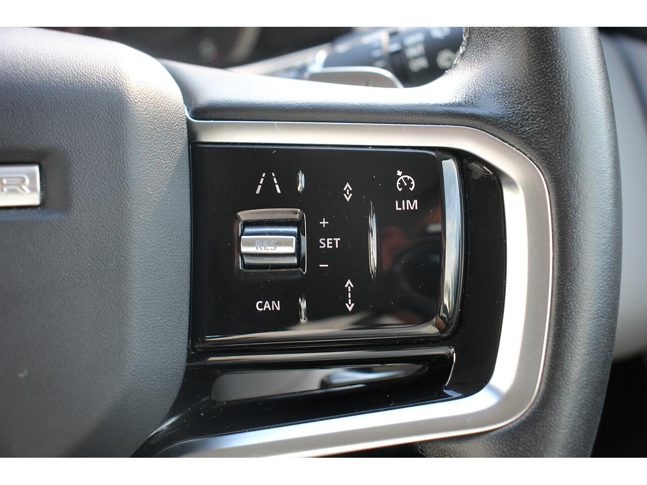Land Rover Range Rover Evoque view 29
