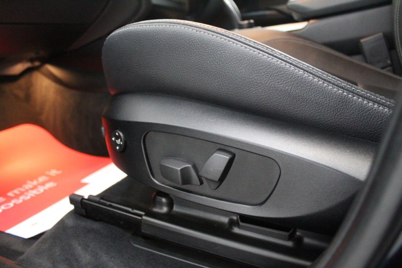 BMW X3 view 33