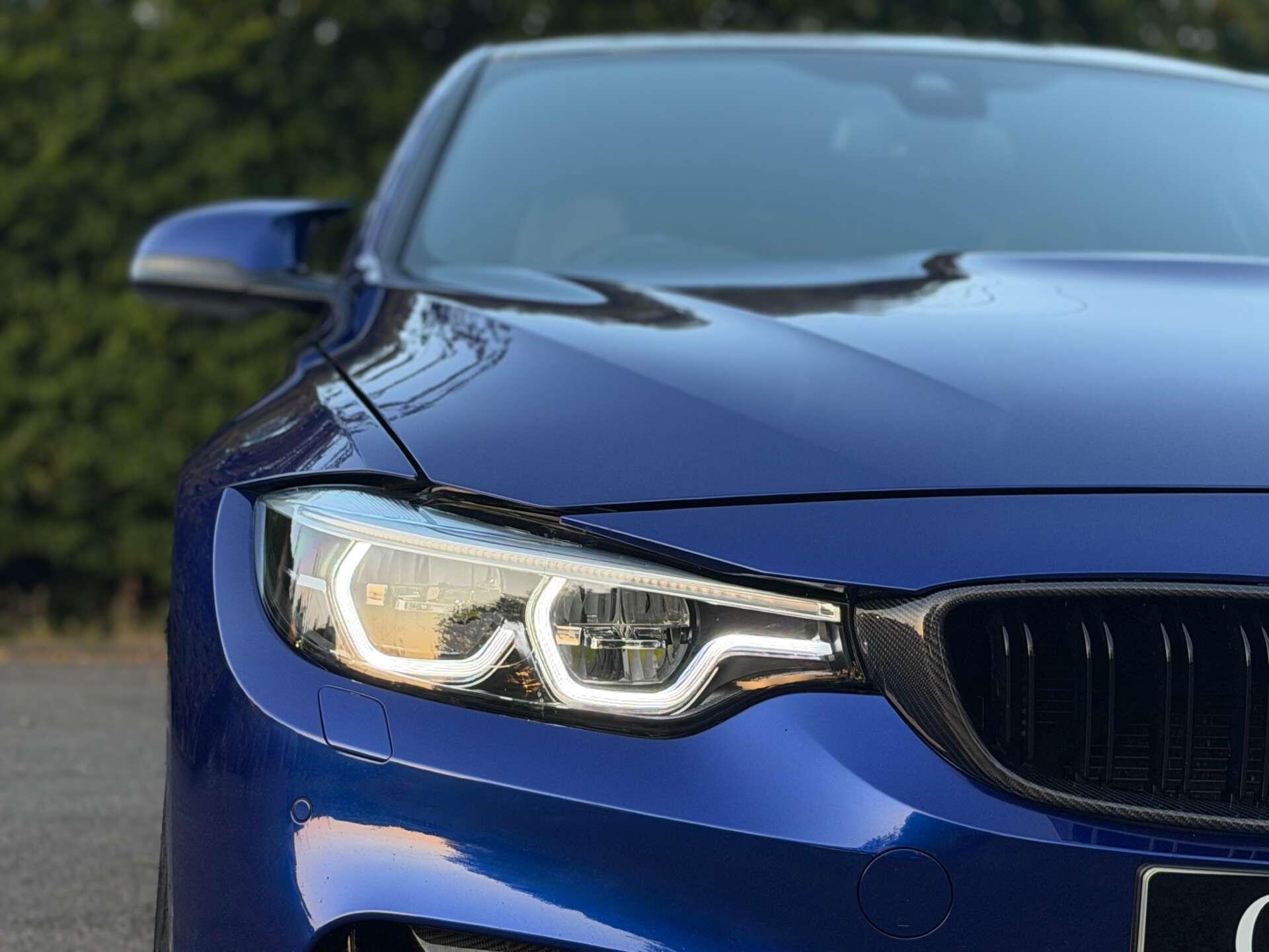 BMW M3 view 11