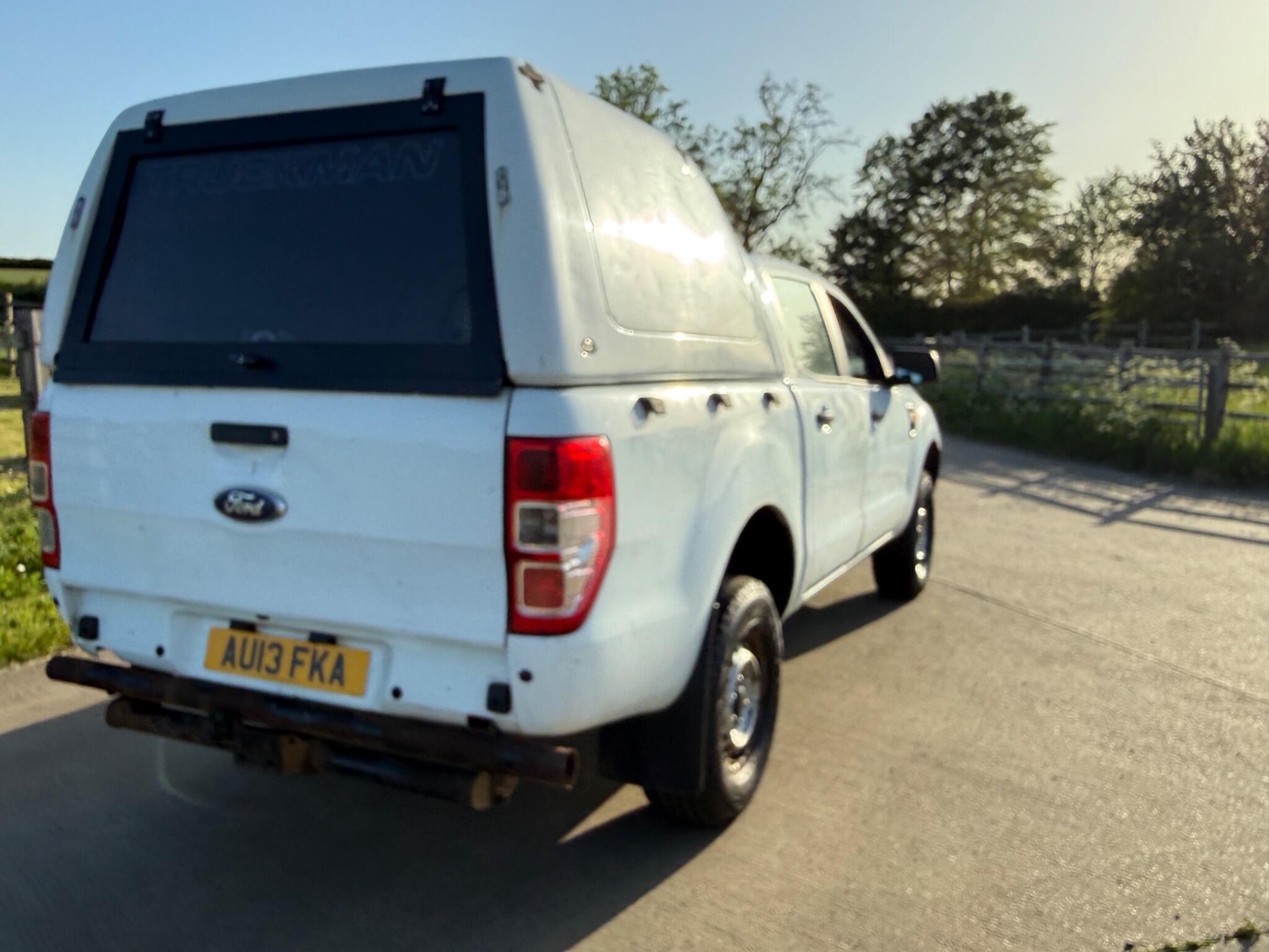Ford Ranger 2.2 TDCi XL Super Cab Pickup 4WD Euro 5 4dr — photo 23 of 98